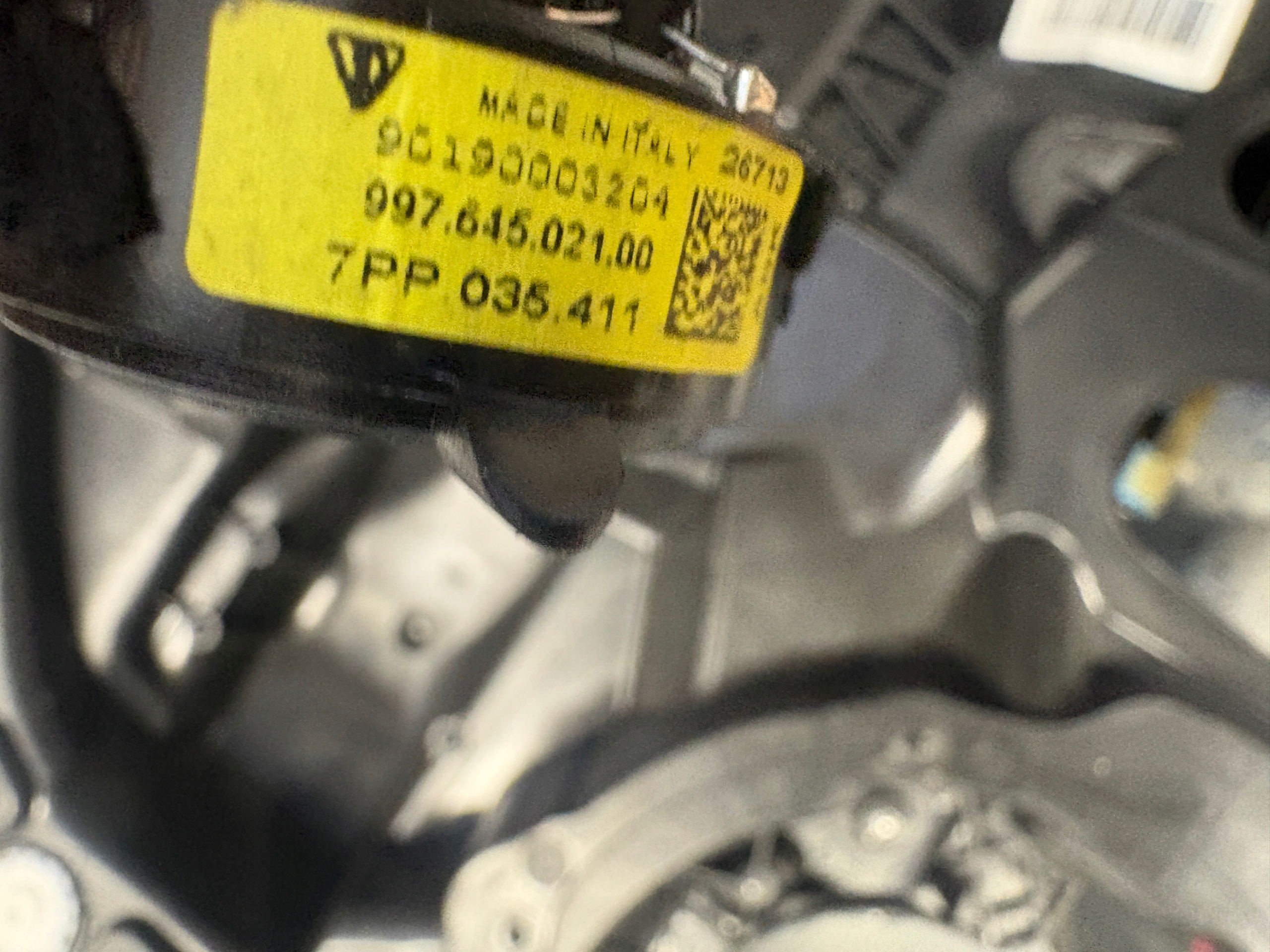 PORSCHE CAYENNE 92A window regulator left rear part 7P5839755C 4H0959795M