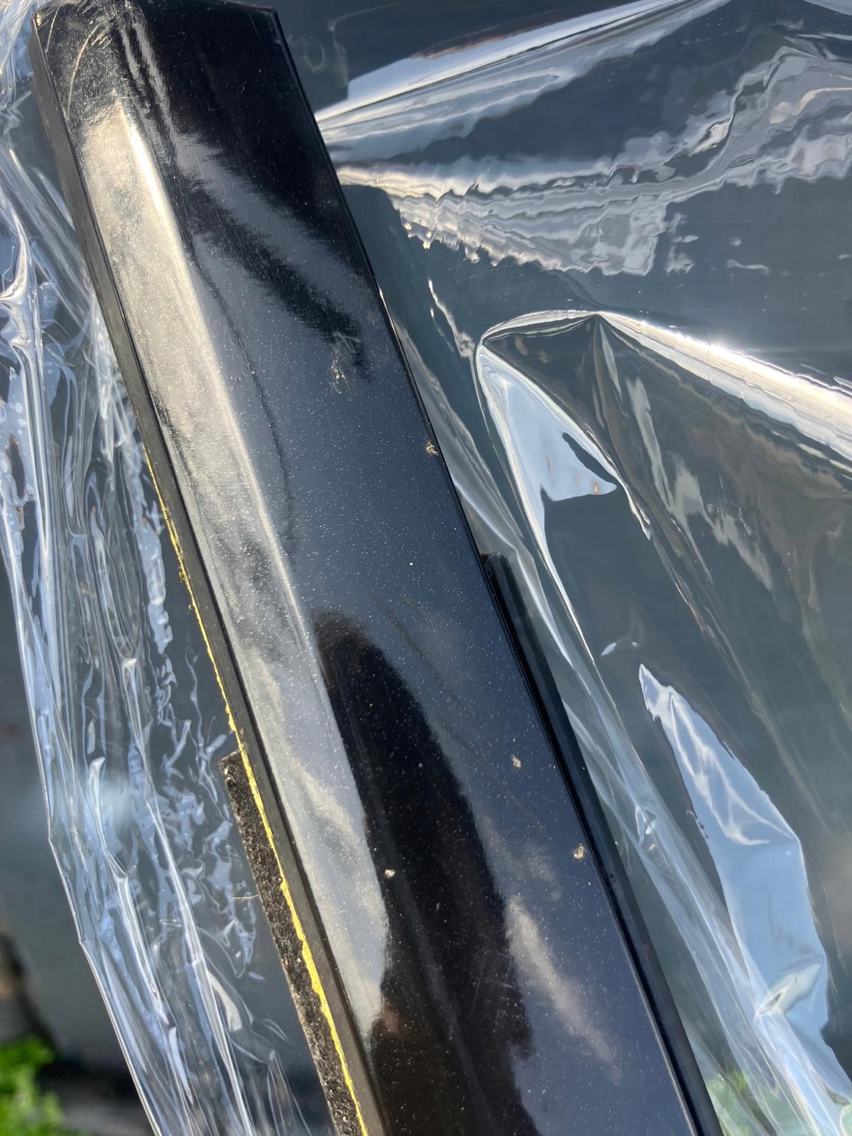 moulding dust door left front TESLA MODEL S PNBL