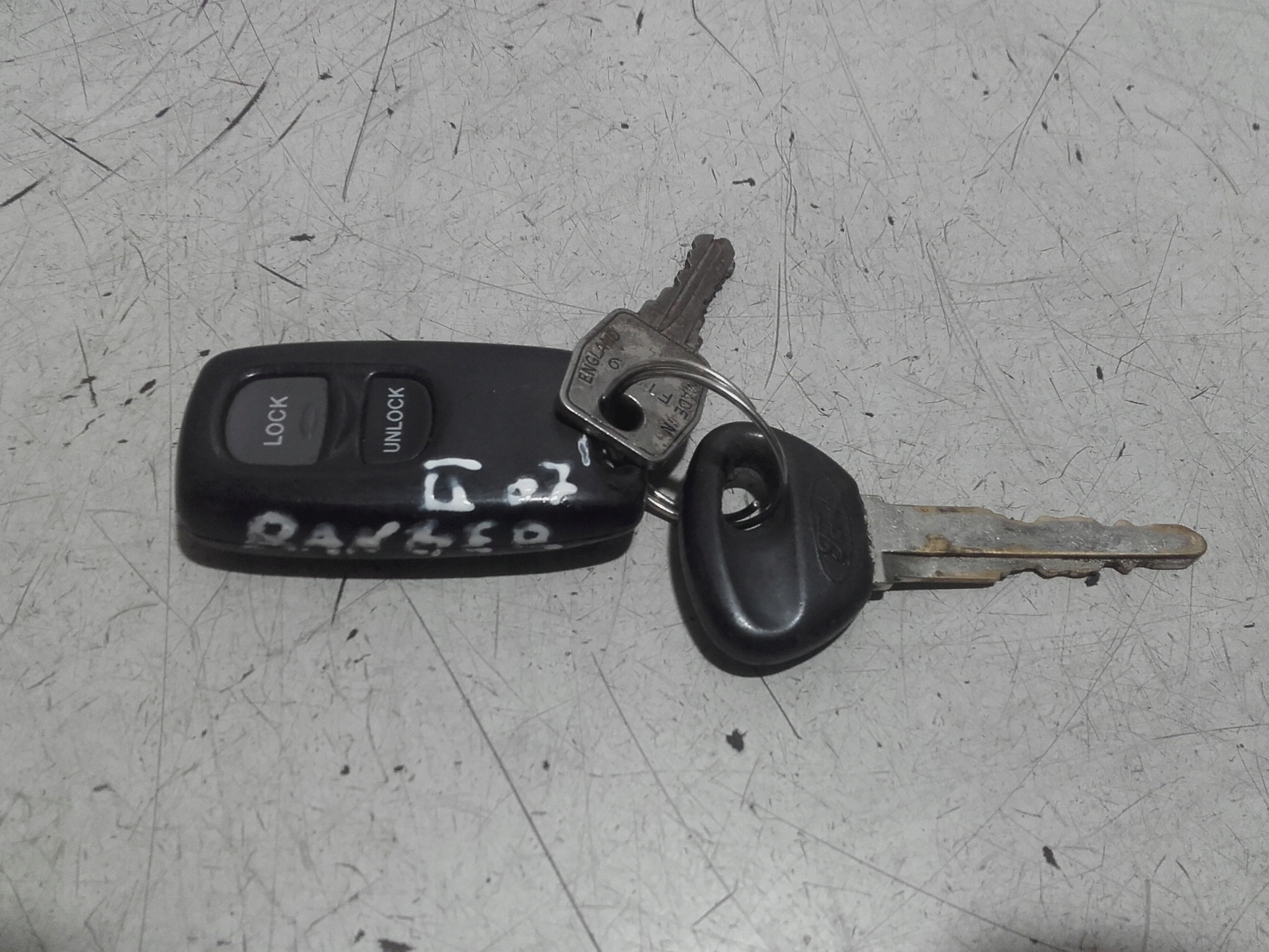 FORD RANGER II KLUCZYK + PILOT CENTRALNEGO
