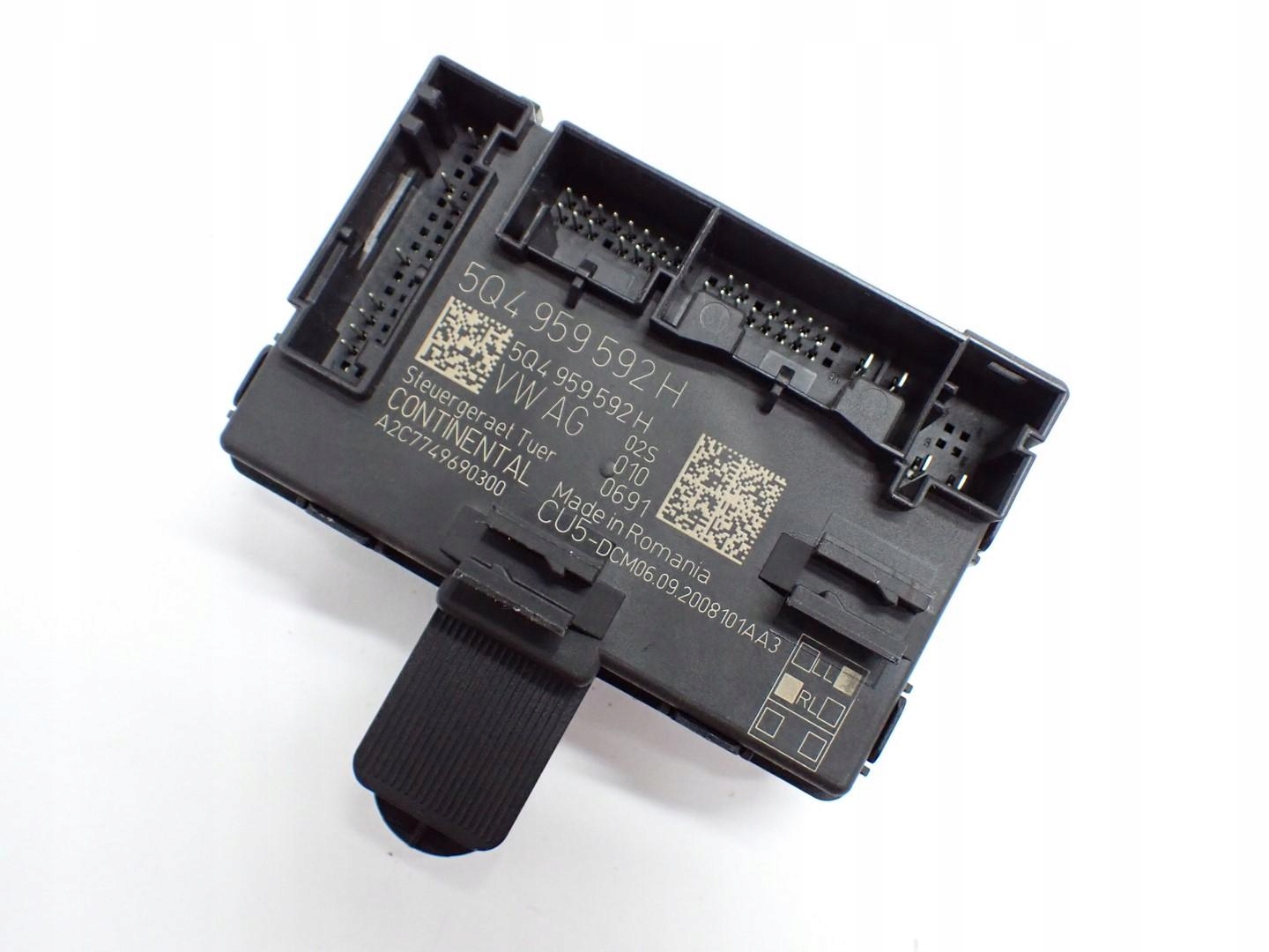 MODUŁ STEROWNIK DRZWI 5Q4959592H SEAT LEON IV KL 5F 20R Typ samochodu Samochody osobowe