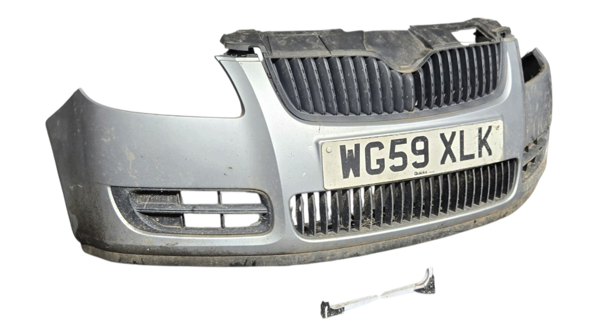 bumper front front grill SKODA FABIA II paint: LF7A LIFT 2010