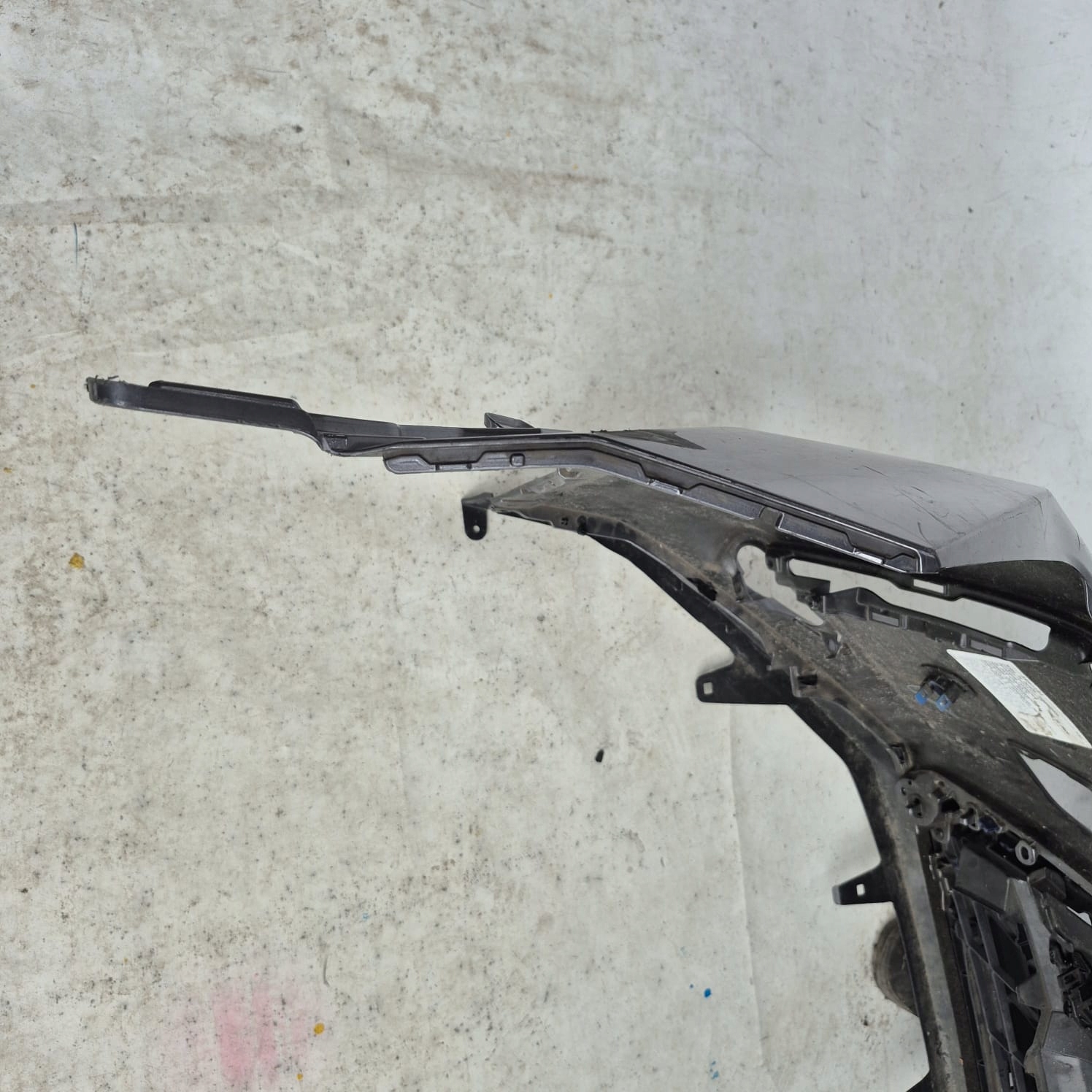 LEXUS UX 18-> bumper front front washer PDC