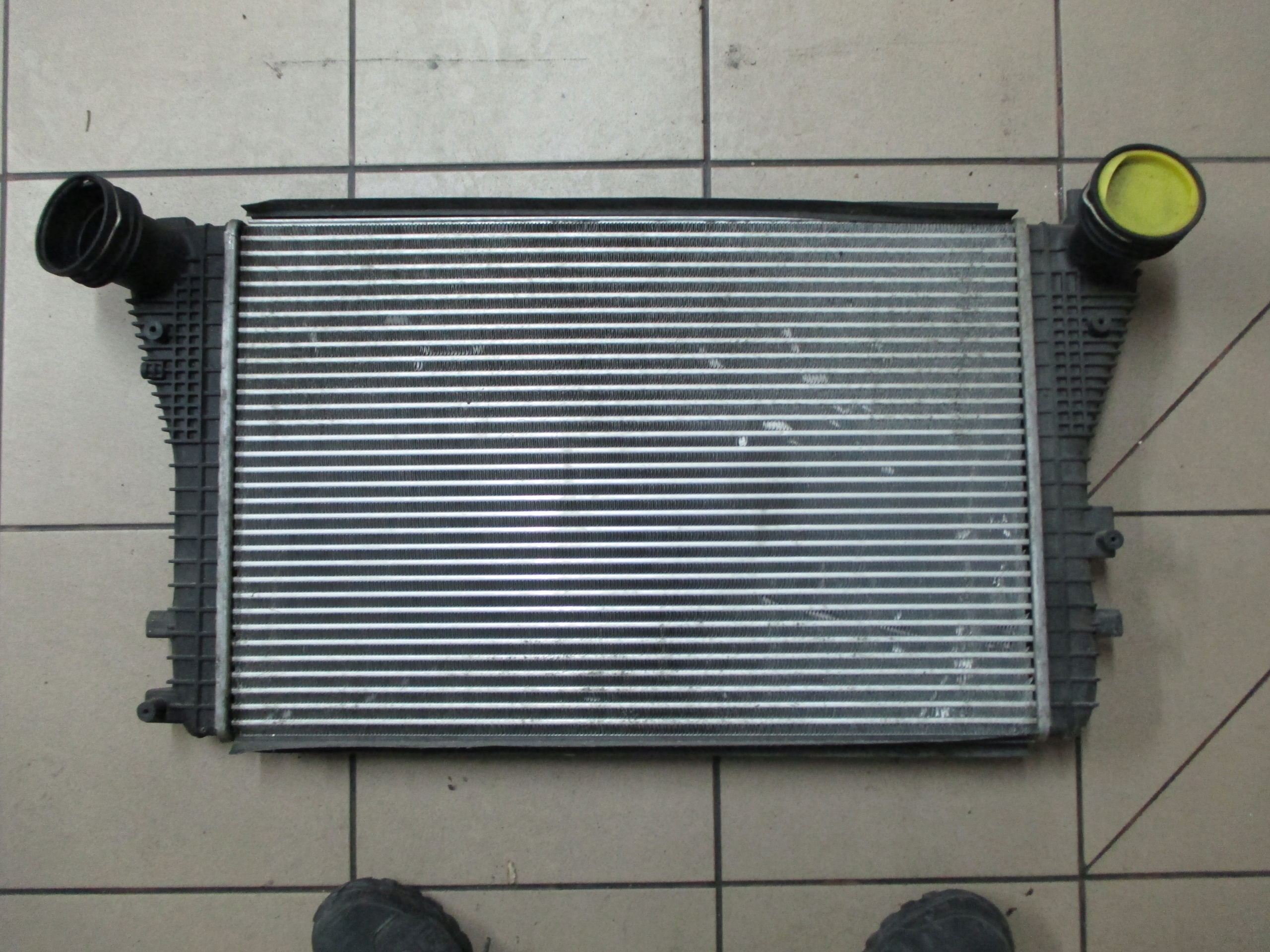 VW SKODA AUDI INTERCOOLER 1K0145803E