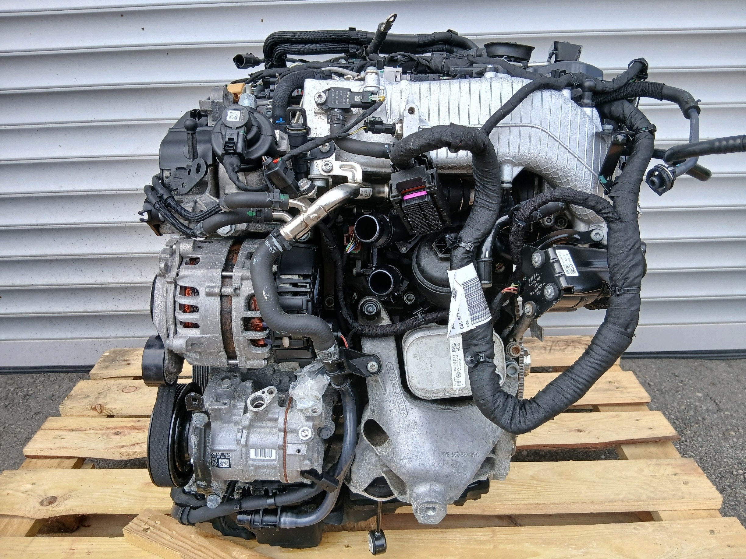 AUDI A4 B9 LIFT engine 2.0 TDI DEZ DEZE complete