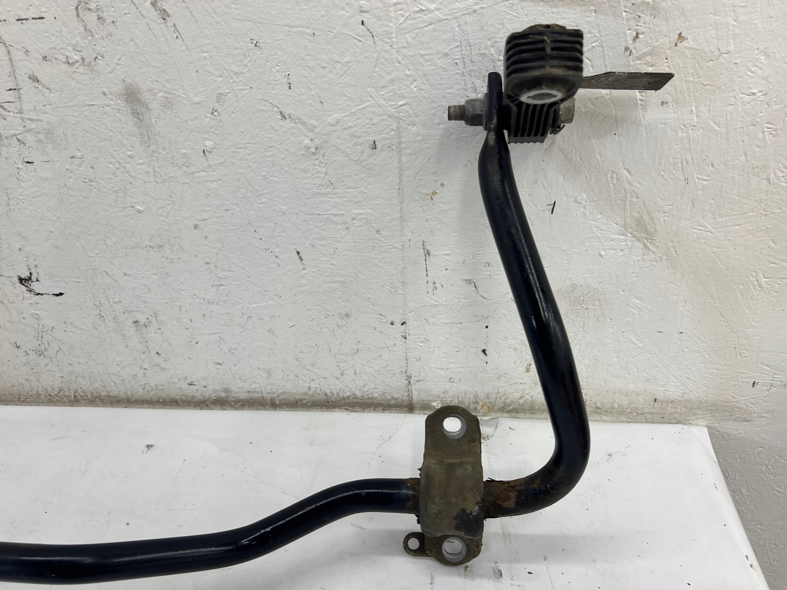 VIVARO C JUMPY EXPERT III PROACE II stabilisator hinterachse heck + stabilisator