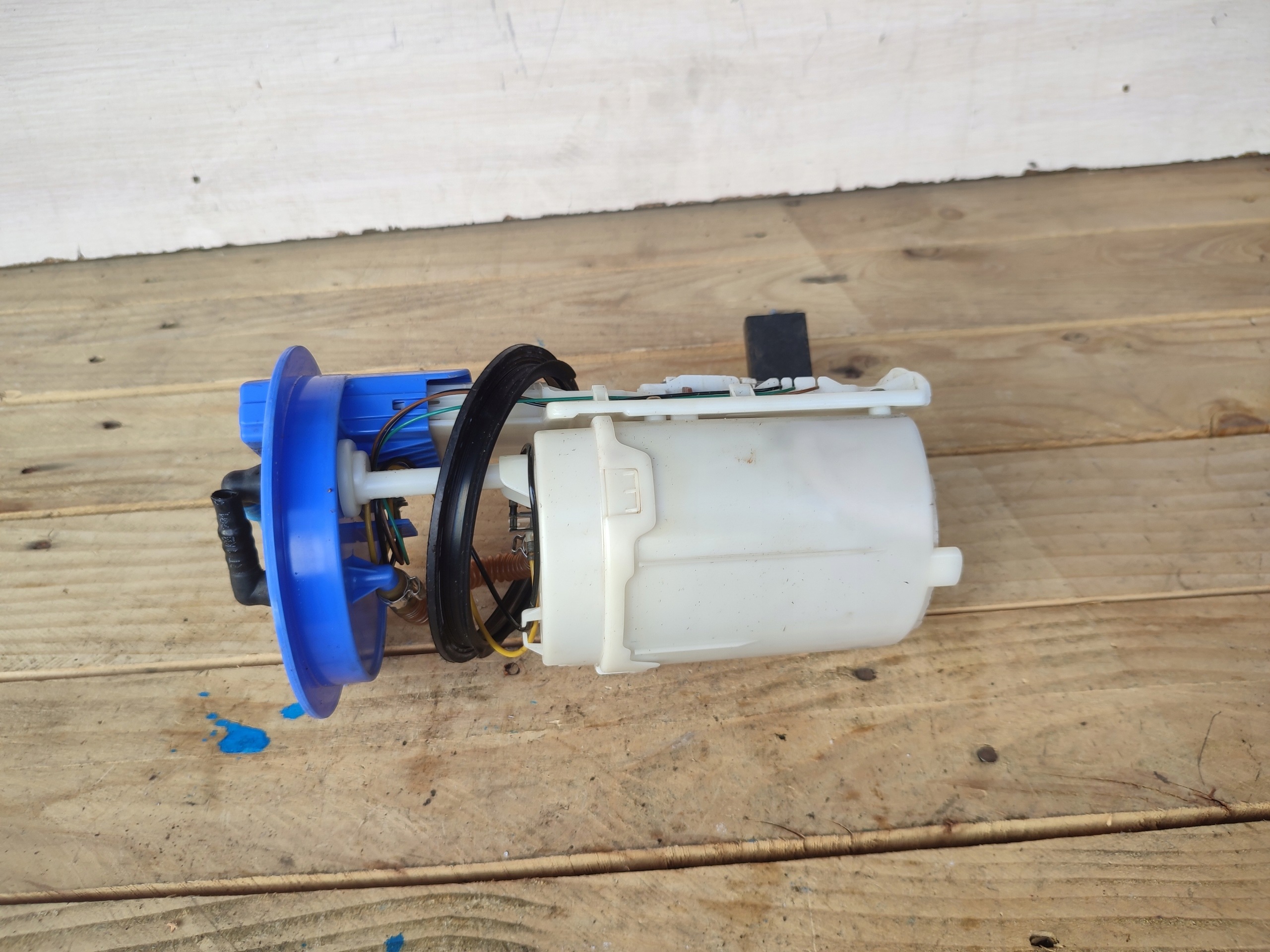 feed pump VW JETTA III 2.0 150KM 04-13 1K0919051AE