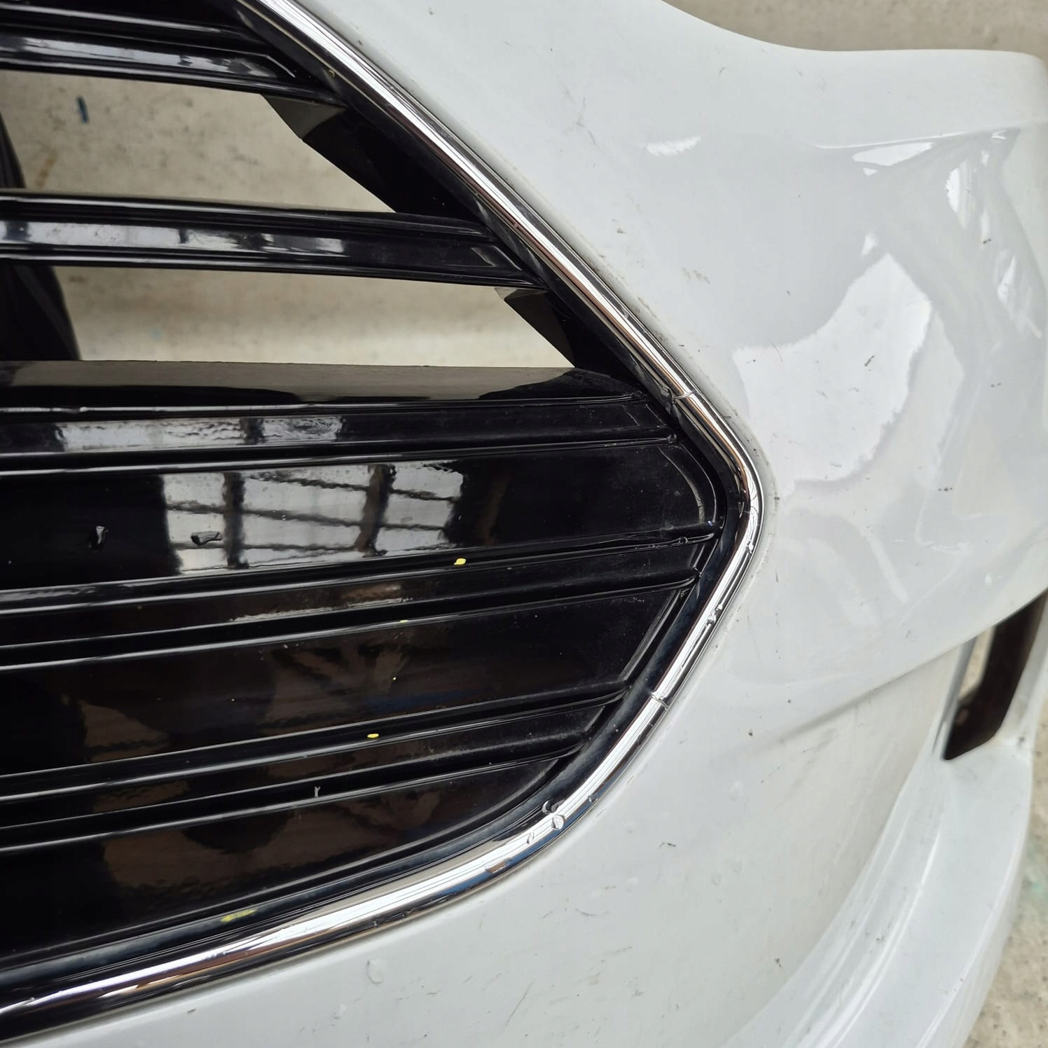 FORD B-MAX 12-17 nárazník předek přední