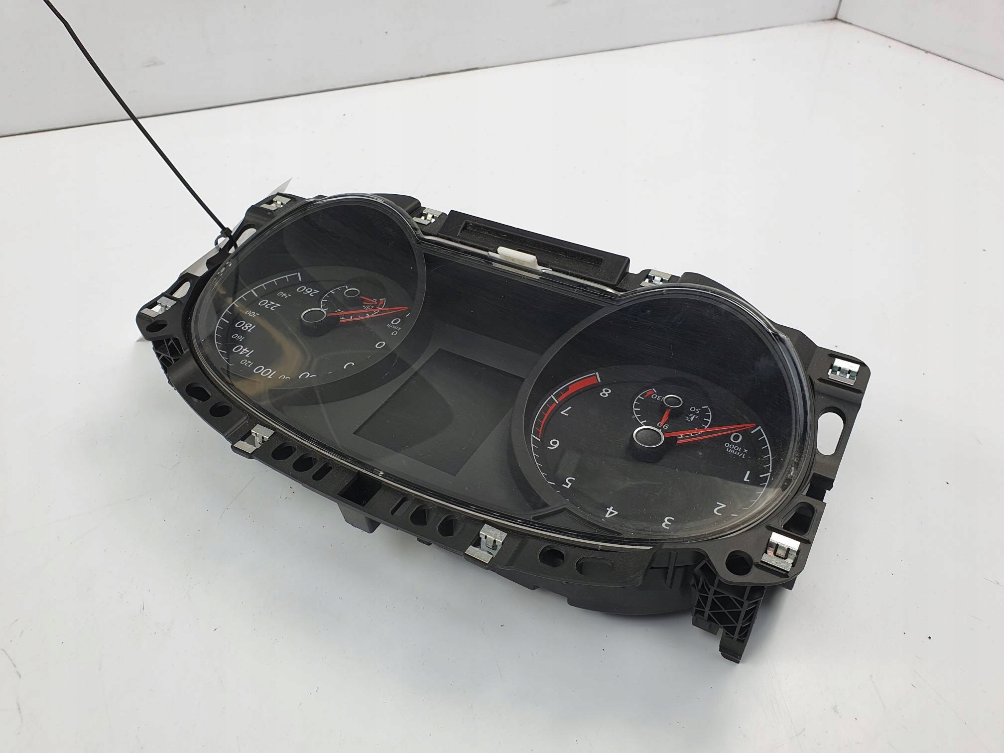 dials clock 5G1920750B VOLKSWAGEN GOLF VII
