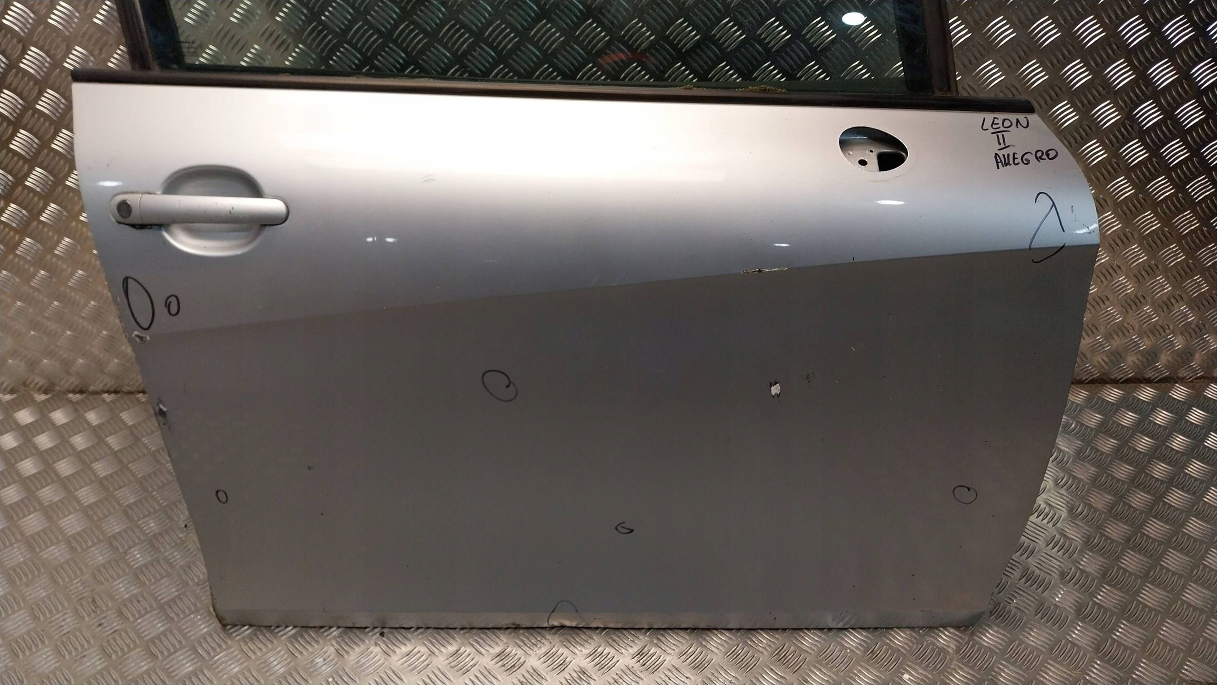 door front right SEAT LEON II 05