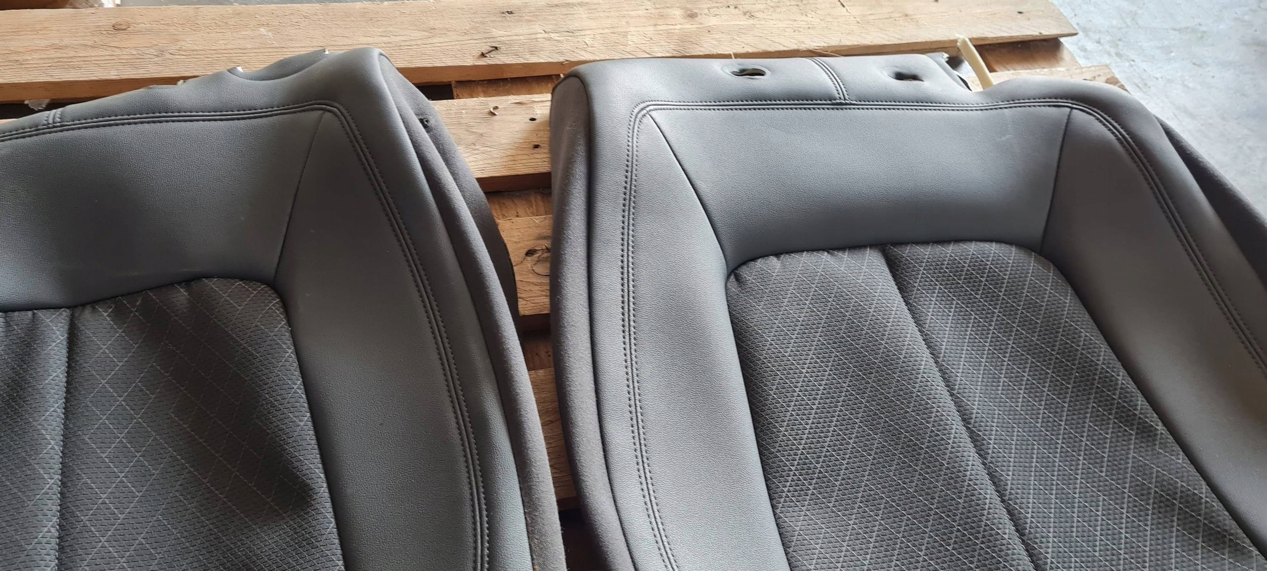A6 C8 4K Blende Abdeckung Leder SITZ KANAPY heck hinten 4K5885806B