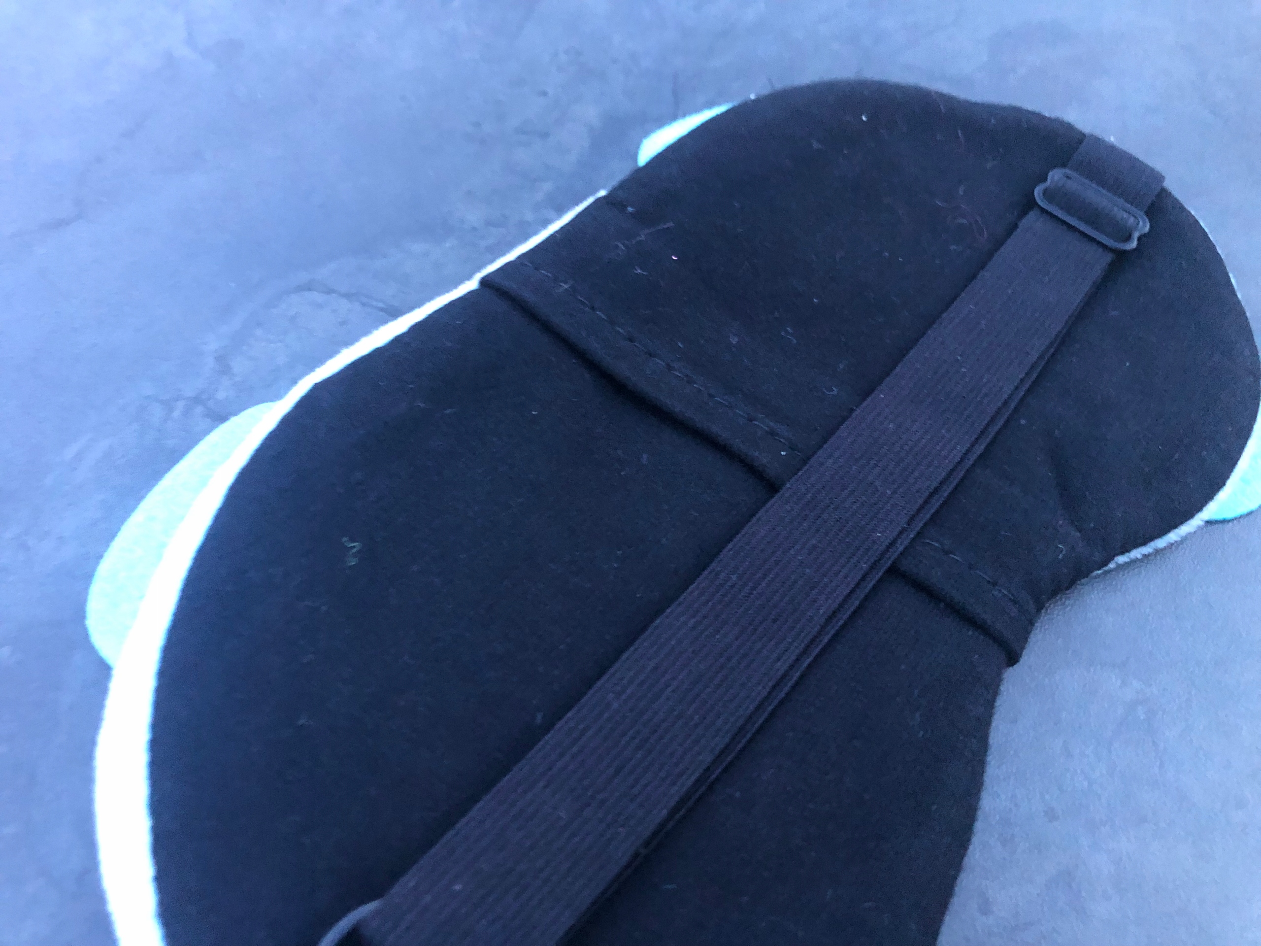 MASKA OPASKA NA OCZY DO SPANIA SNU RELAKSU miś misiek blue OLDMAN PLUSZOWA Model na oczy