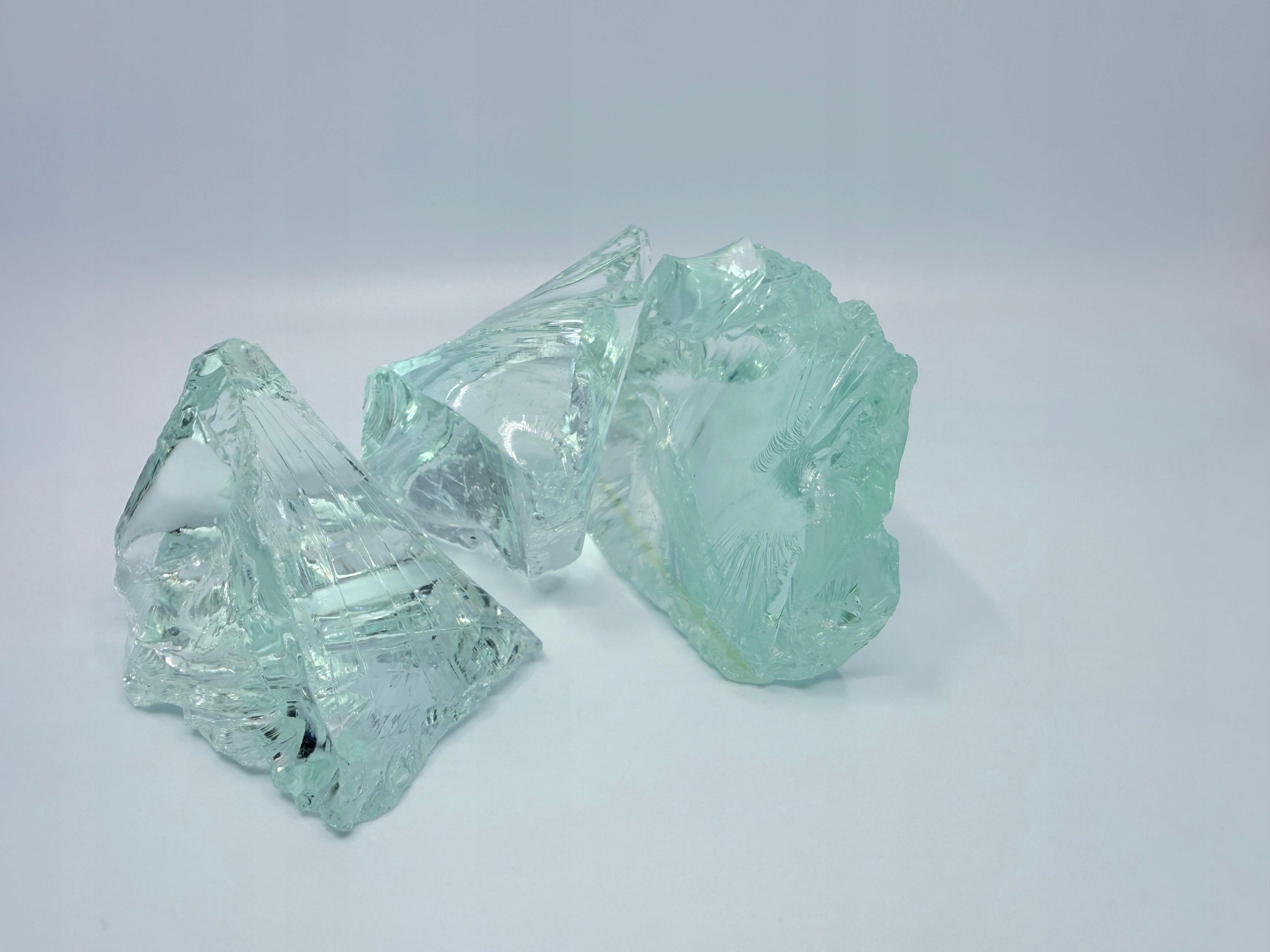 Dekorativní skleněné kameny tyrkysové 7-14 cm Garden Grit 20 kg