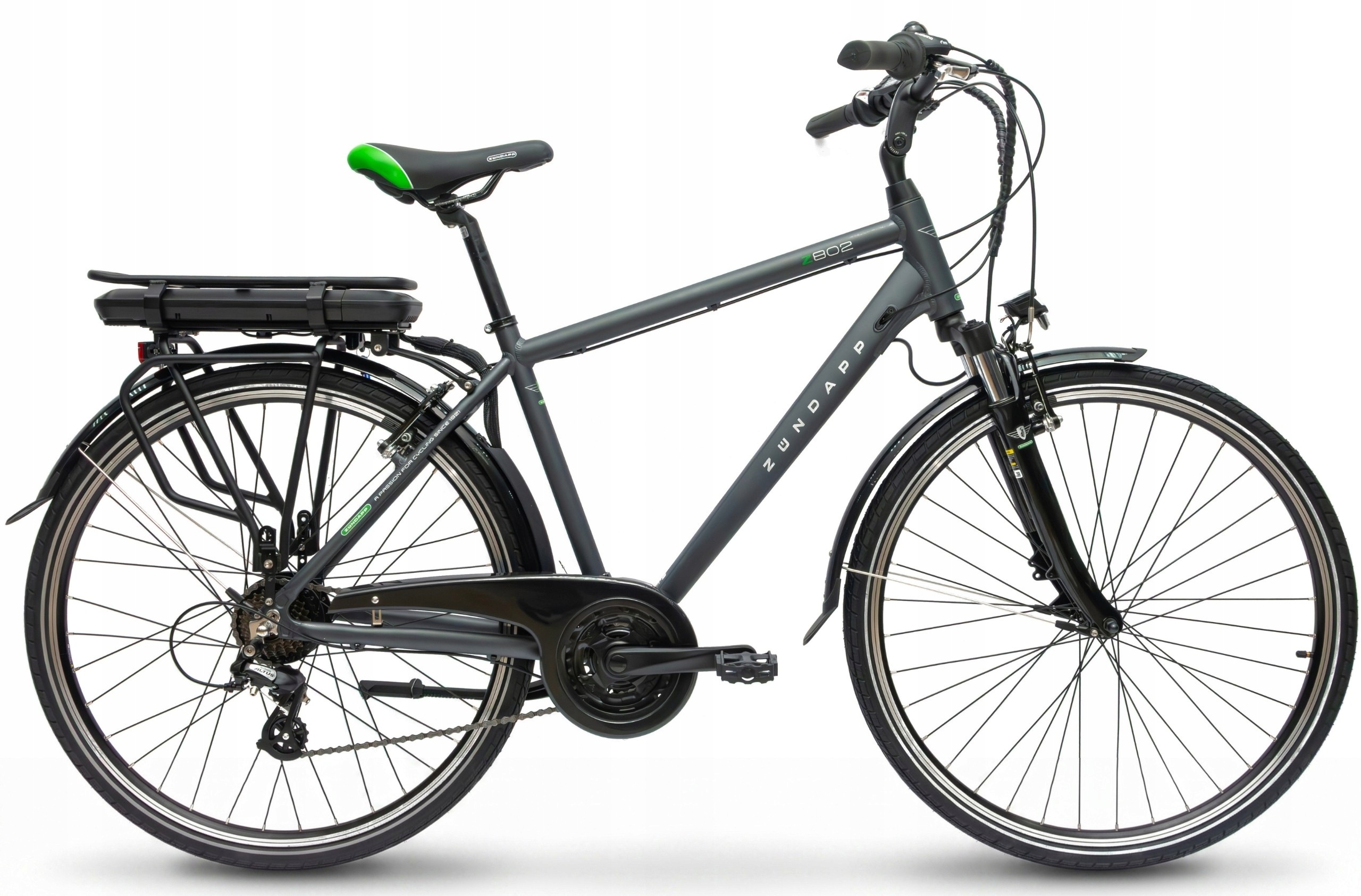 Elektrokolo Pánské 28" Trekkingové 250 W hliníkové Shimano Kufr
