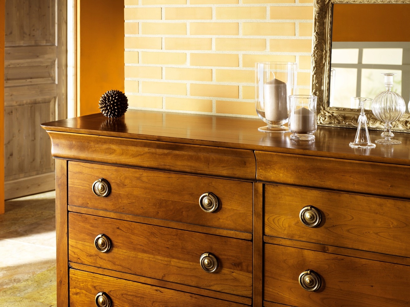 V33 lakier do mebli boazerii mahoń 1L satyna Kolor czerwony