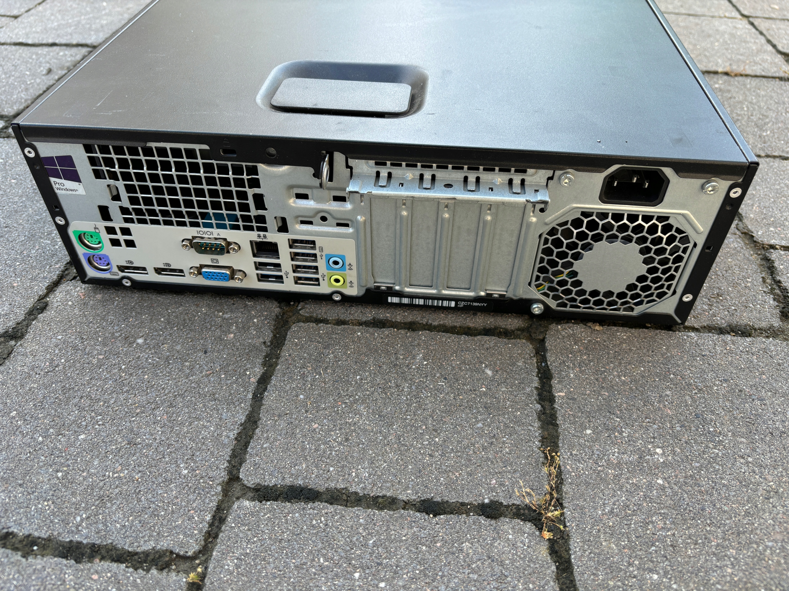 Komputer HP 800 G2 SFF 1151 6GEN DDR4 Baza Model 800G2/SFF/P/0/0