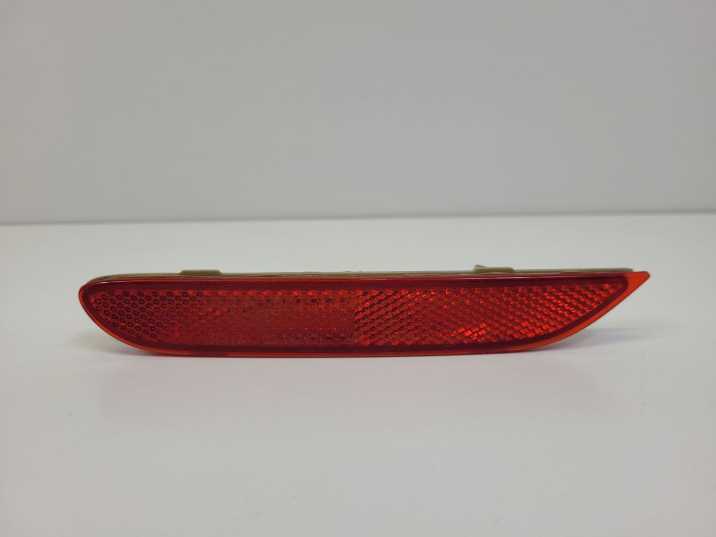 Odblask left side Nissan Qashqai J11 2018 250-23005