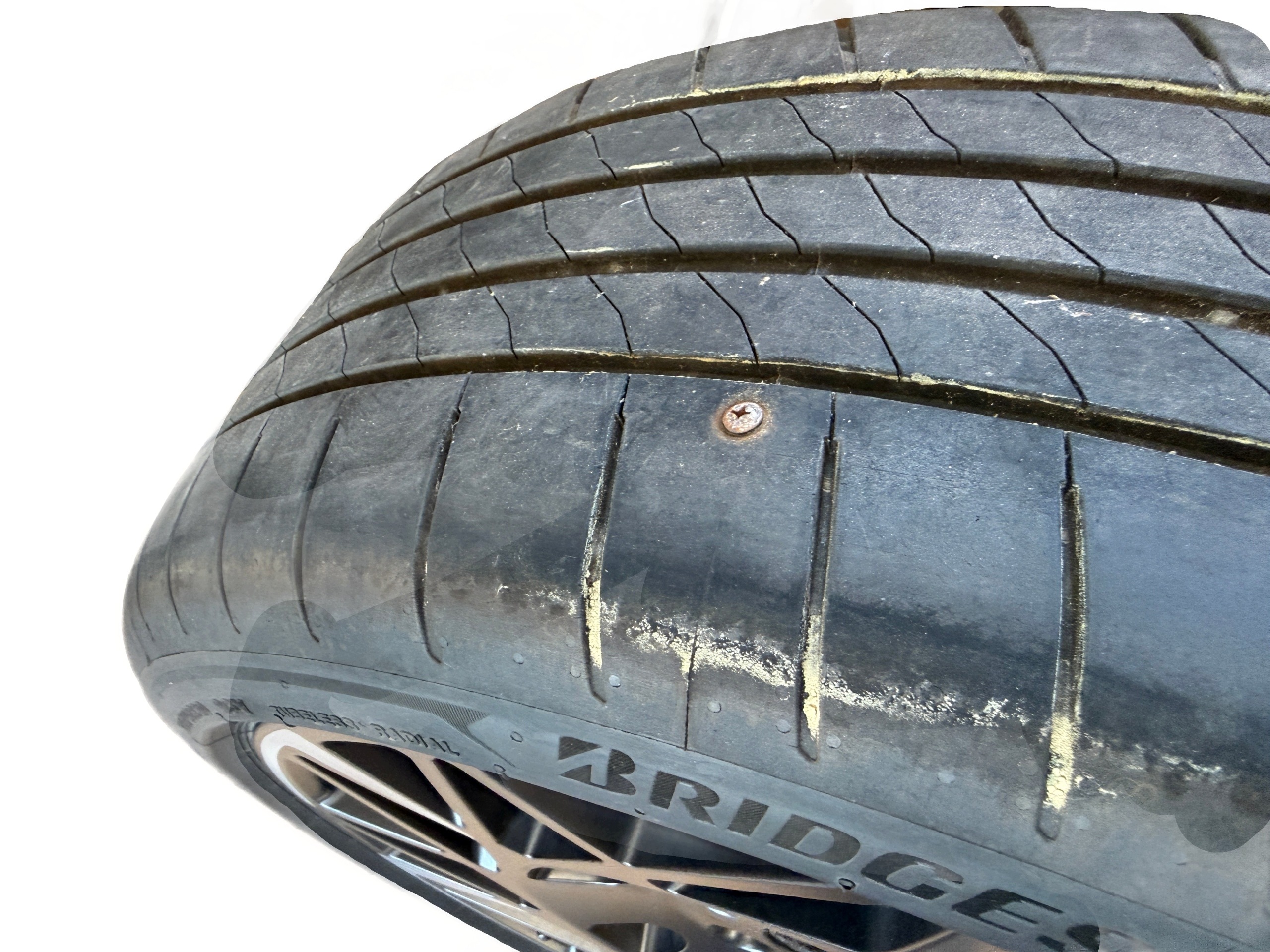 CUPRA BORN wheels discs 235/40R20 BRIDGESTONE