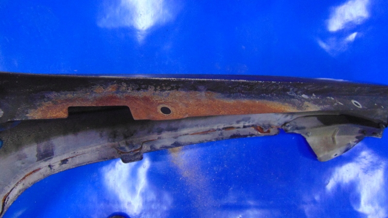 fender left front VW AMAROK and 10-21R