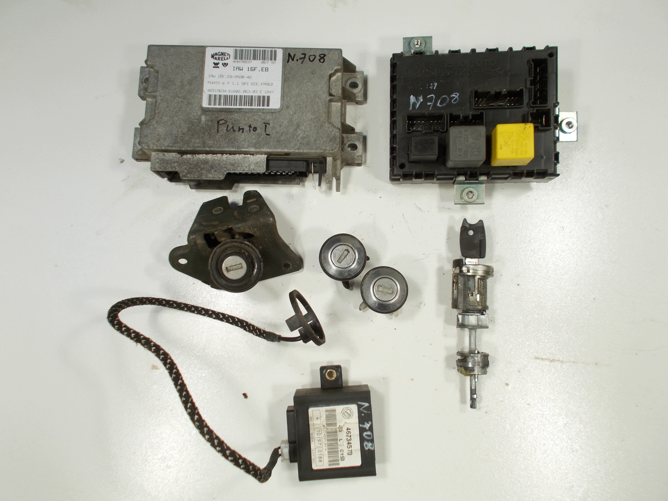 computer control unit running board IMMO WKLADKI ignition lock BAG PUNTO and IAW16F.EB