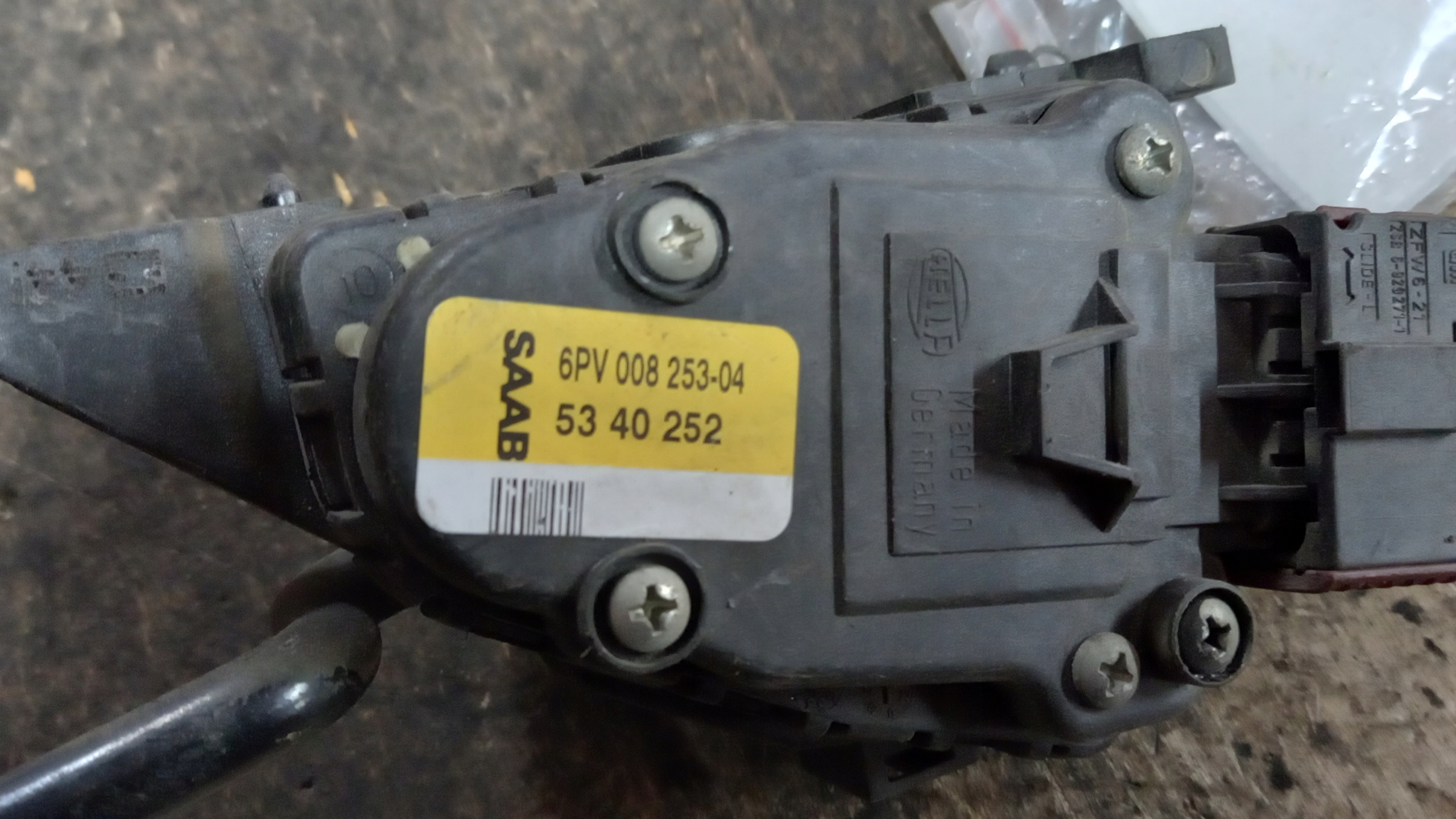 потенциометр газа SAAB 95 3.0d 04R