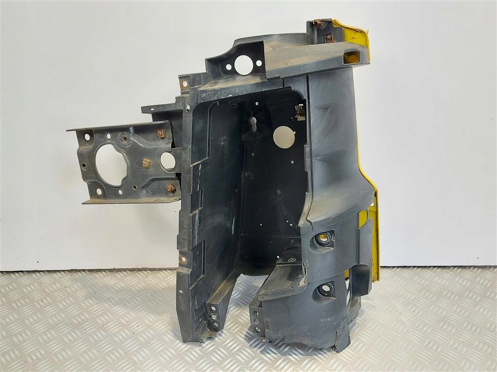 Корпус фары левый Volvo FH 12/13 02-