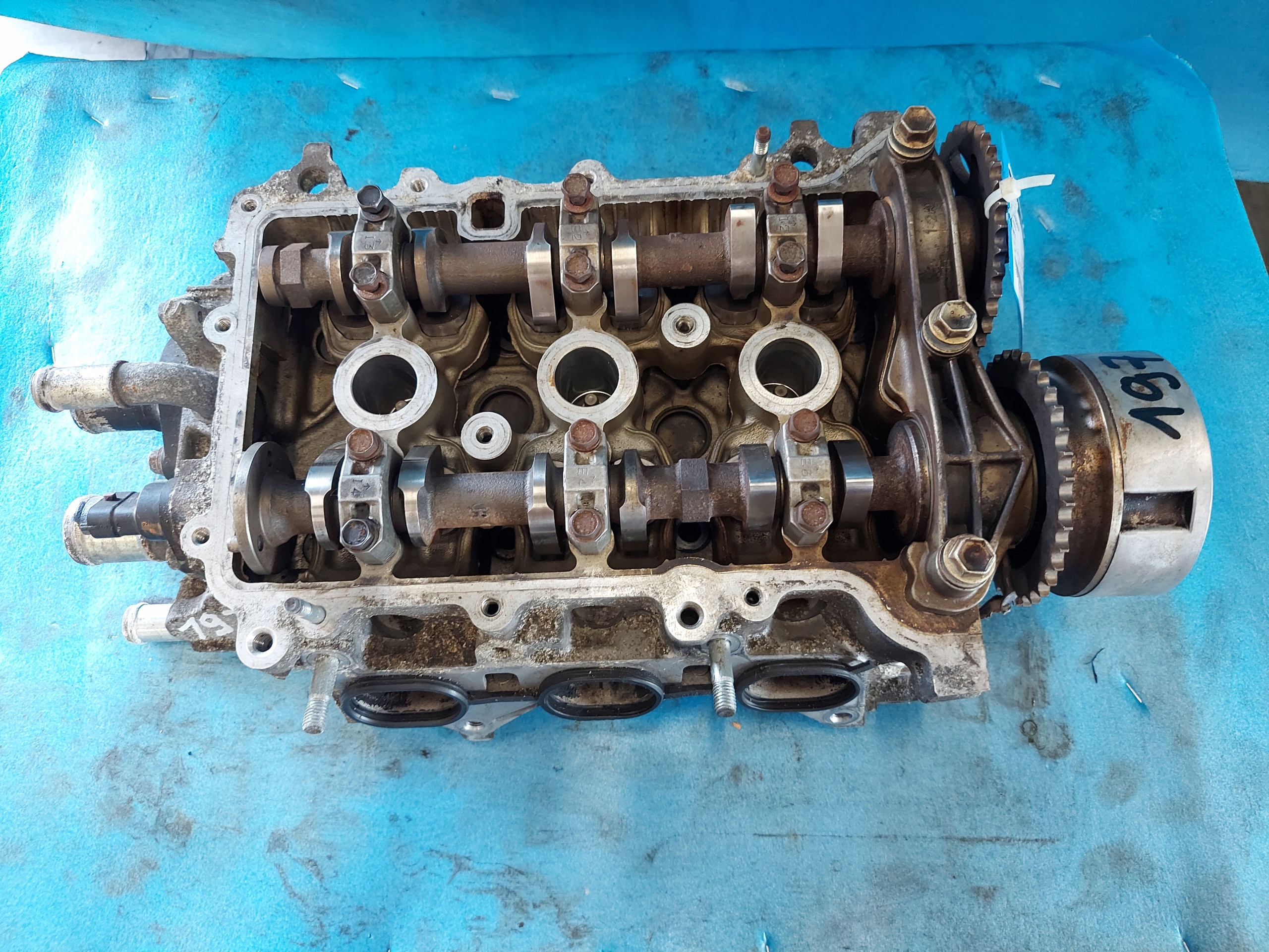 head. YARIS 2009 R 1.0 VVTI 1KRFE