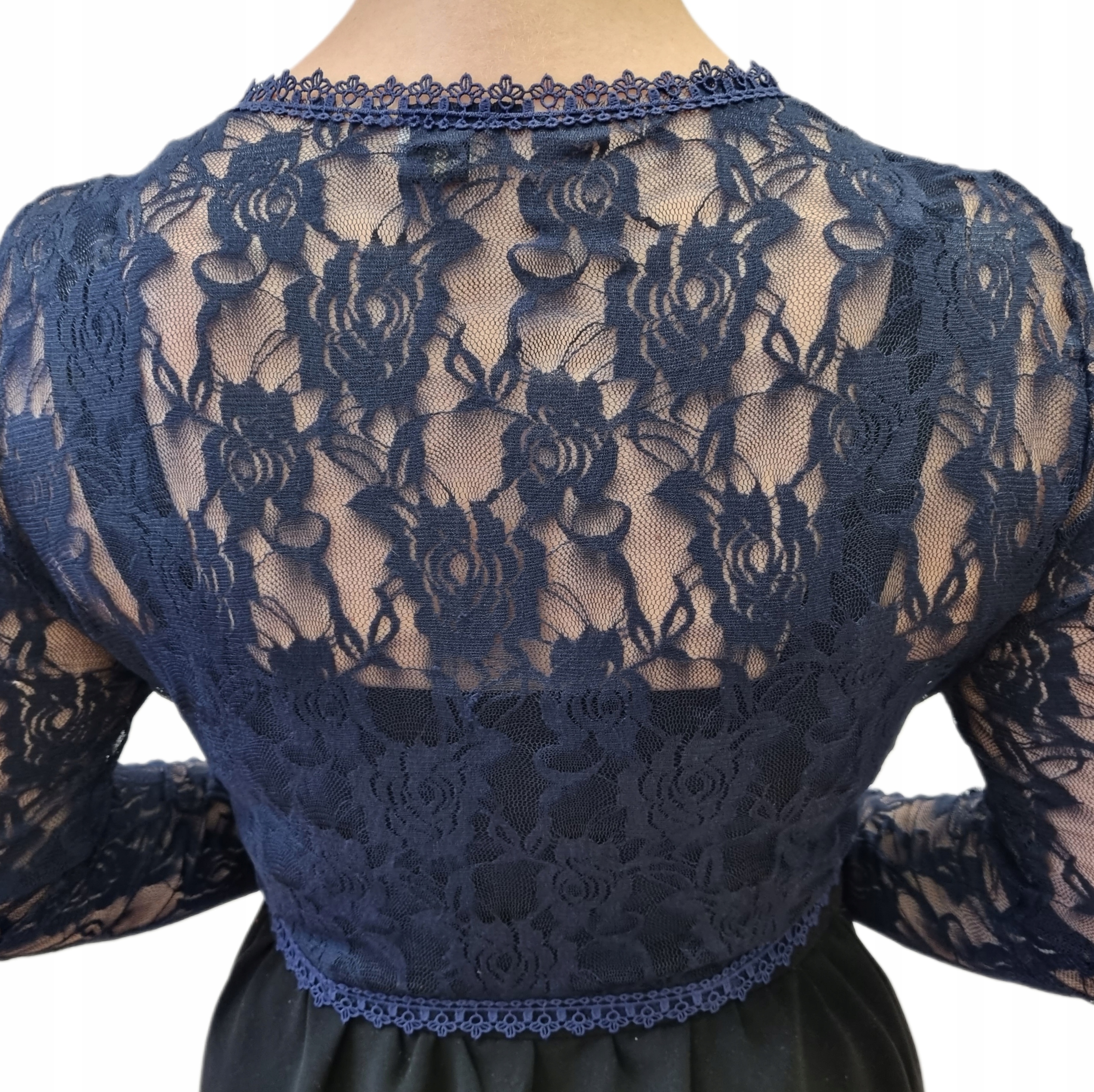 PÓŁOKRĄGŁE BOLERKO NARZUTKA KORONKA WESELE 42/44 Płeć kobieta