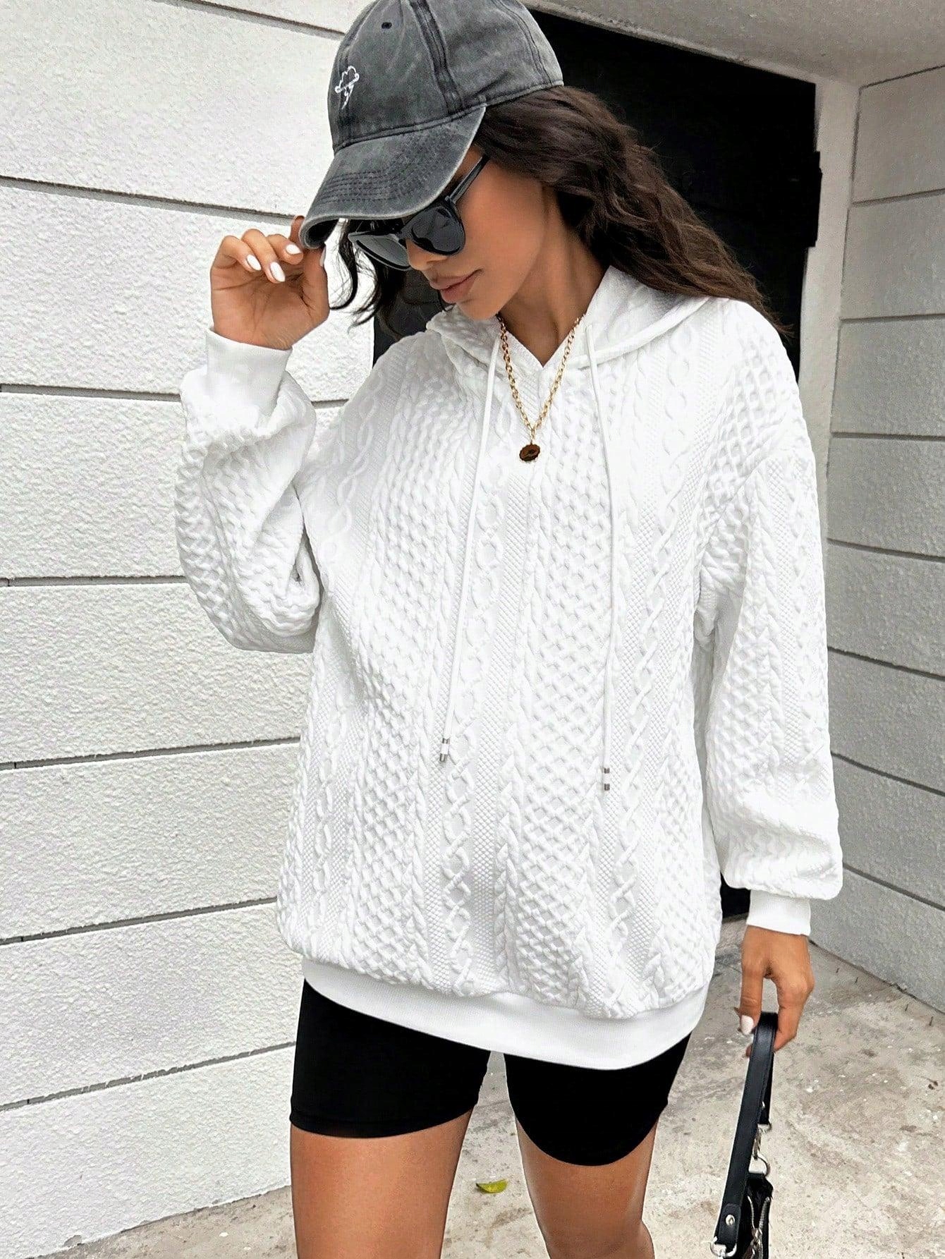 LUŹNA BLUZA CIĄŻOWA BIAŁA Z KAPTUREM TEKSTURA WARKOCZ SHEIN 40/42 Marka Shein