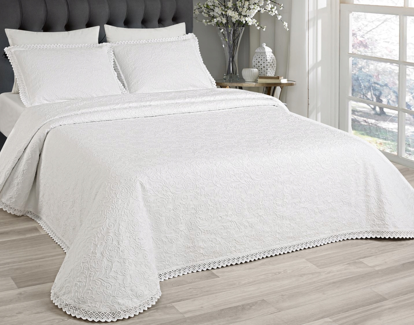Narzuta 200x220 FUST 295 biała z koronką (5601297339580) • Cena, Opinie