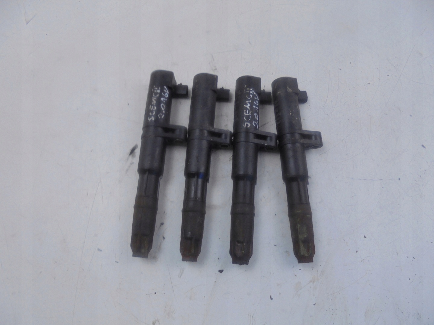 CEWKI ZAPŁONOWE RENAULT SCENIC II 2.0 16V