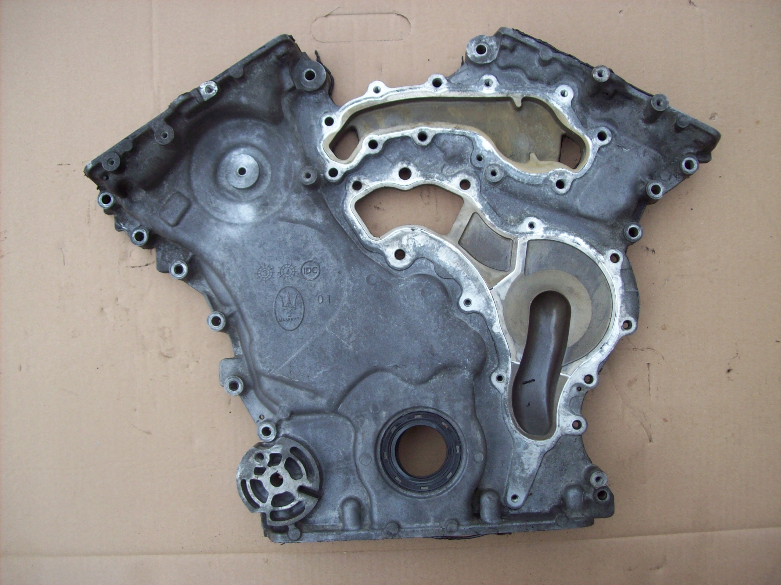MASERATI GHIBLI 3.0 SQ4 M157 крышка ГРМ