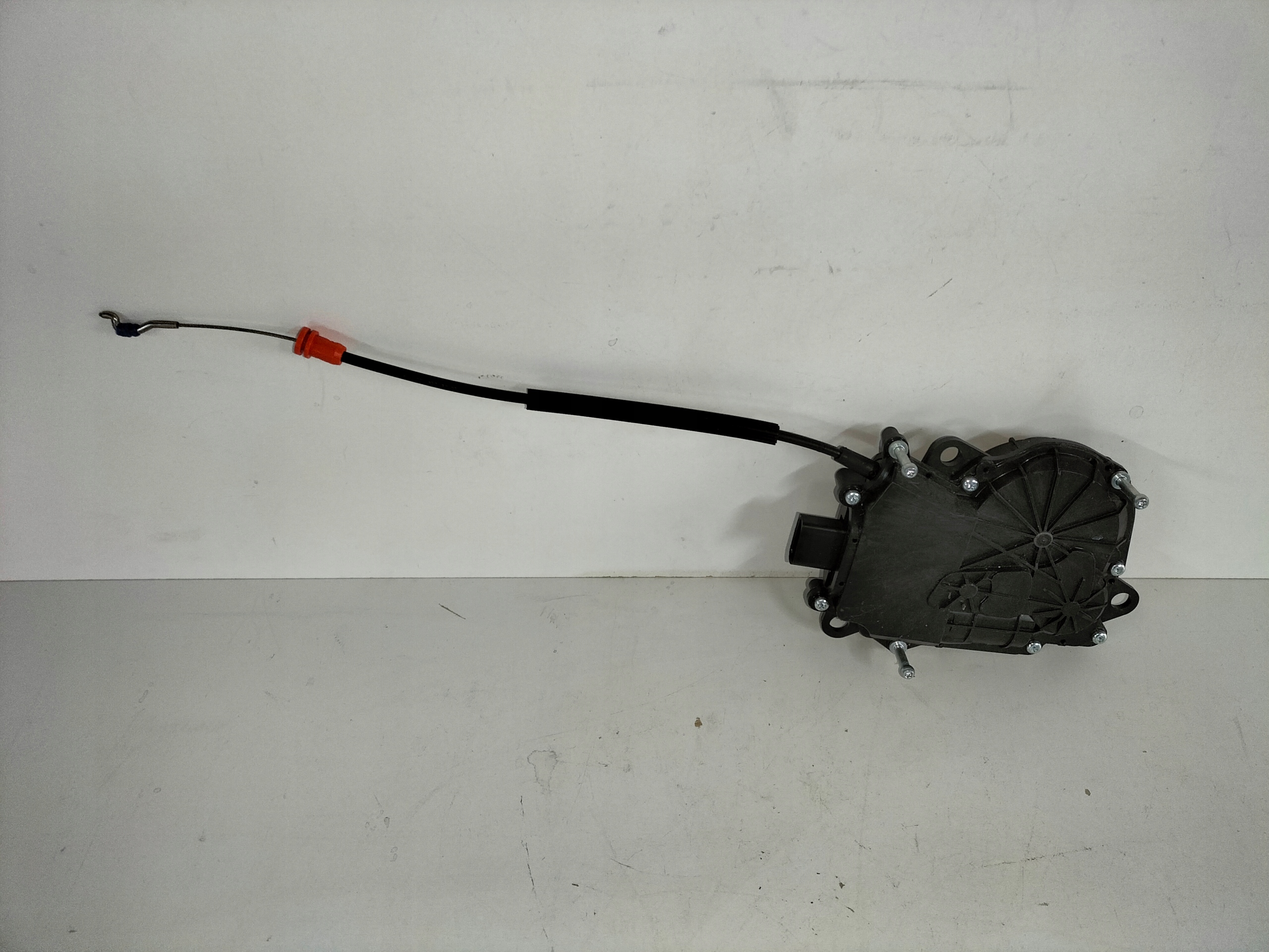 engine dociag bonnet rear part ALFA ROMEO STELVIO 17
