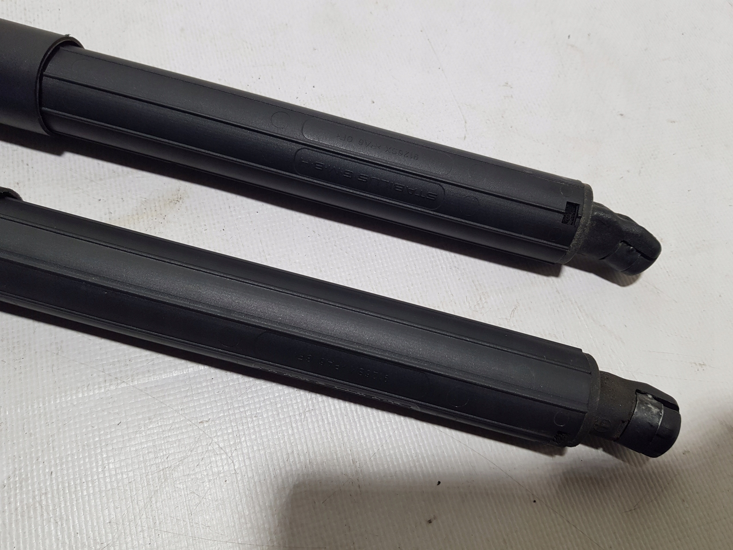 MERCEDES GL X164 KOMPLET SILOWNIKI damper bonnet boot