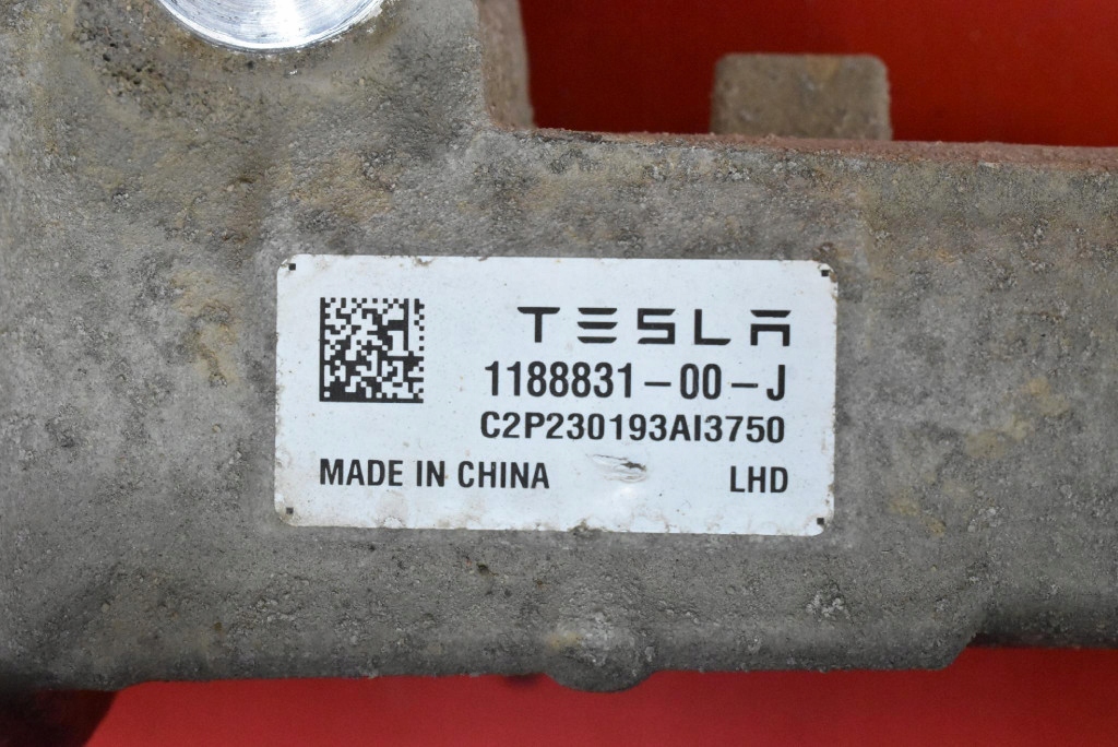 servo control EU 1188831-00-J TESLA MODEL Y 78.4 kWh 514 KM 20