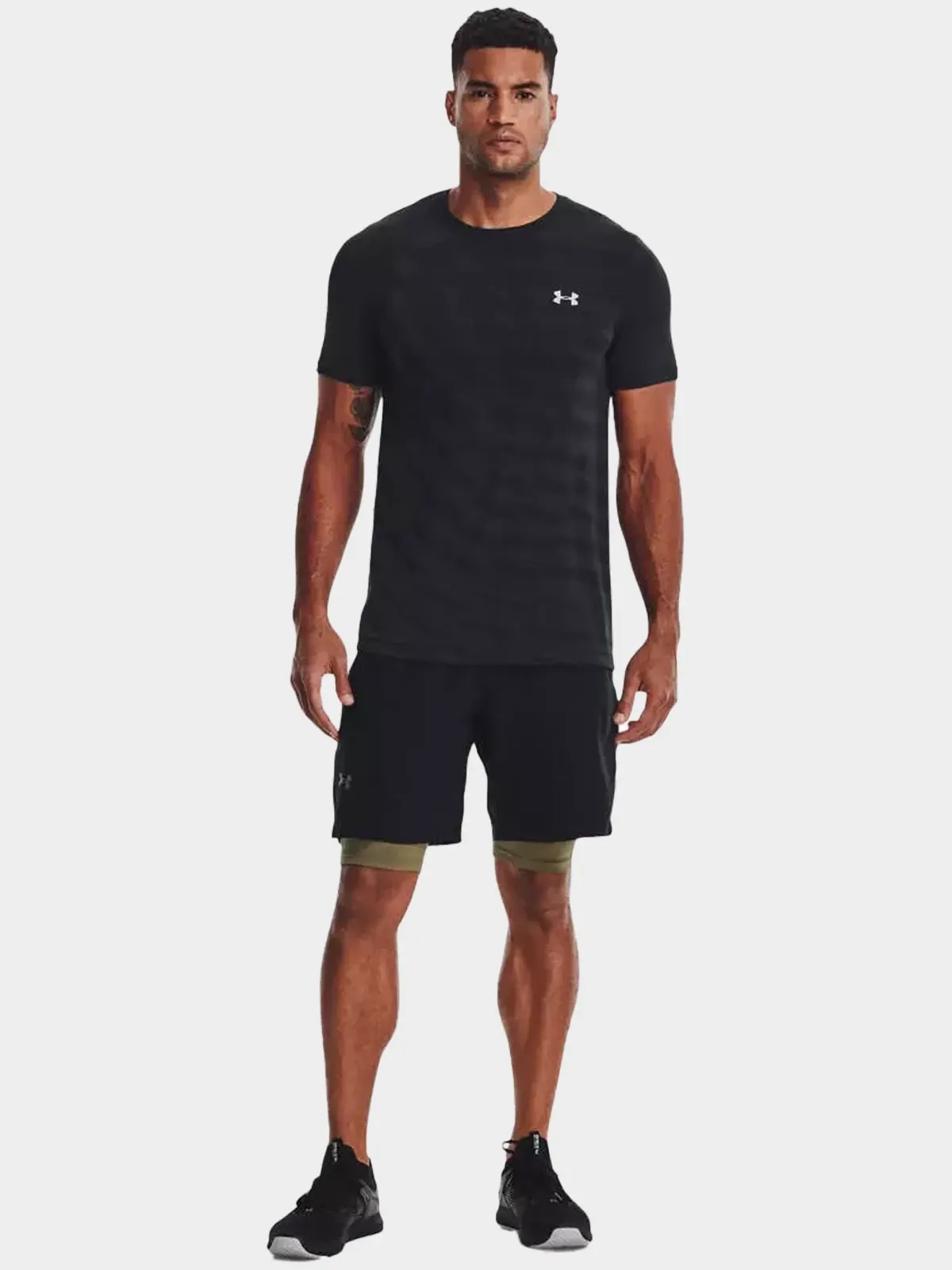 KRÓTKIE SPODENKI MĘSKIE UNDER ARMOUR SZORTY SPORTOWE SZYBKOSCHNĄCE 1370382 Rozmiar XL