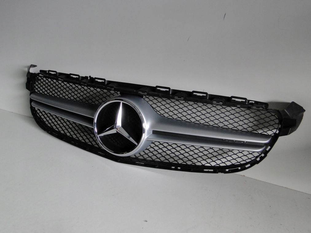 MERCEDES C KLASA W205 205 AMG GRILL ATRAPA Typ samochodu Samochody osobowe