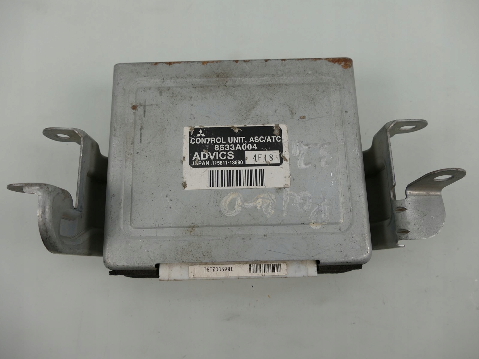 MITSUBISHI PAJERO III control unit KONTROLI TRAKCJI