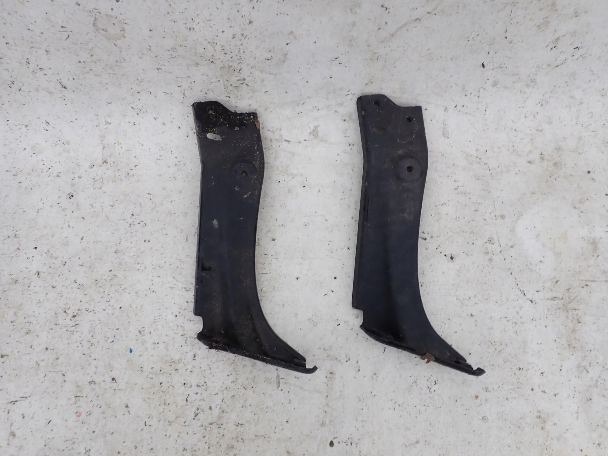 SKODA OCTAVIA III 3 12-20 Console Support plaque Aile Gauche