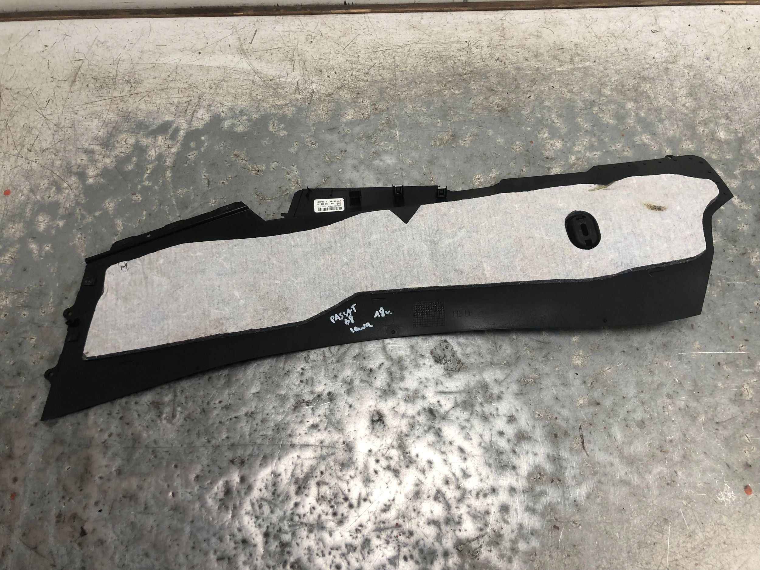cover TUNELU left VW PASSAT B8 KOMBI 3G1863045A