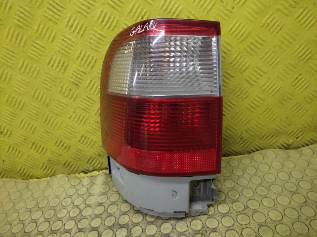 FORD GALAXY MK1 feu gauche arrière 7M5945095K