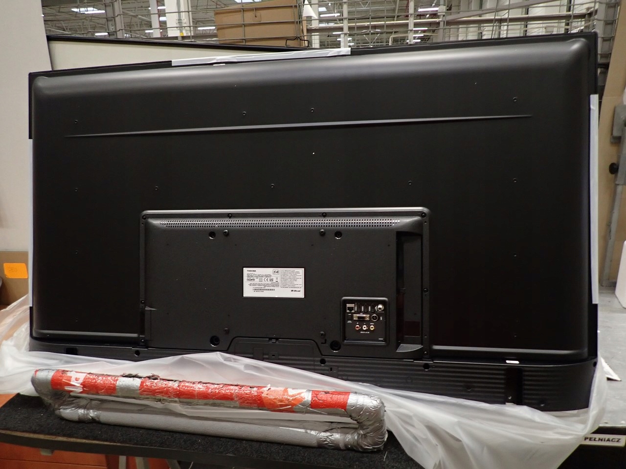 TOSHIBA 55LA2063DG UHD AndroidTV Kod producenta 55UA2063DG