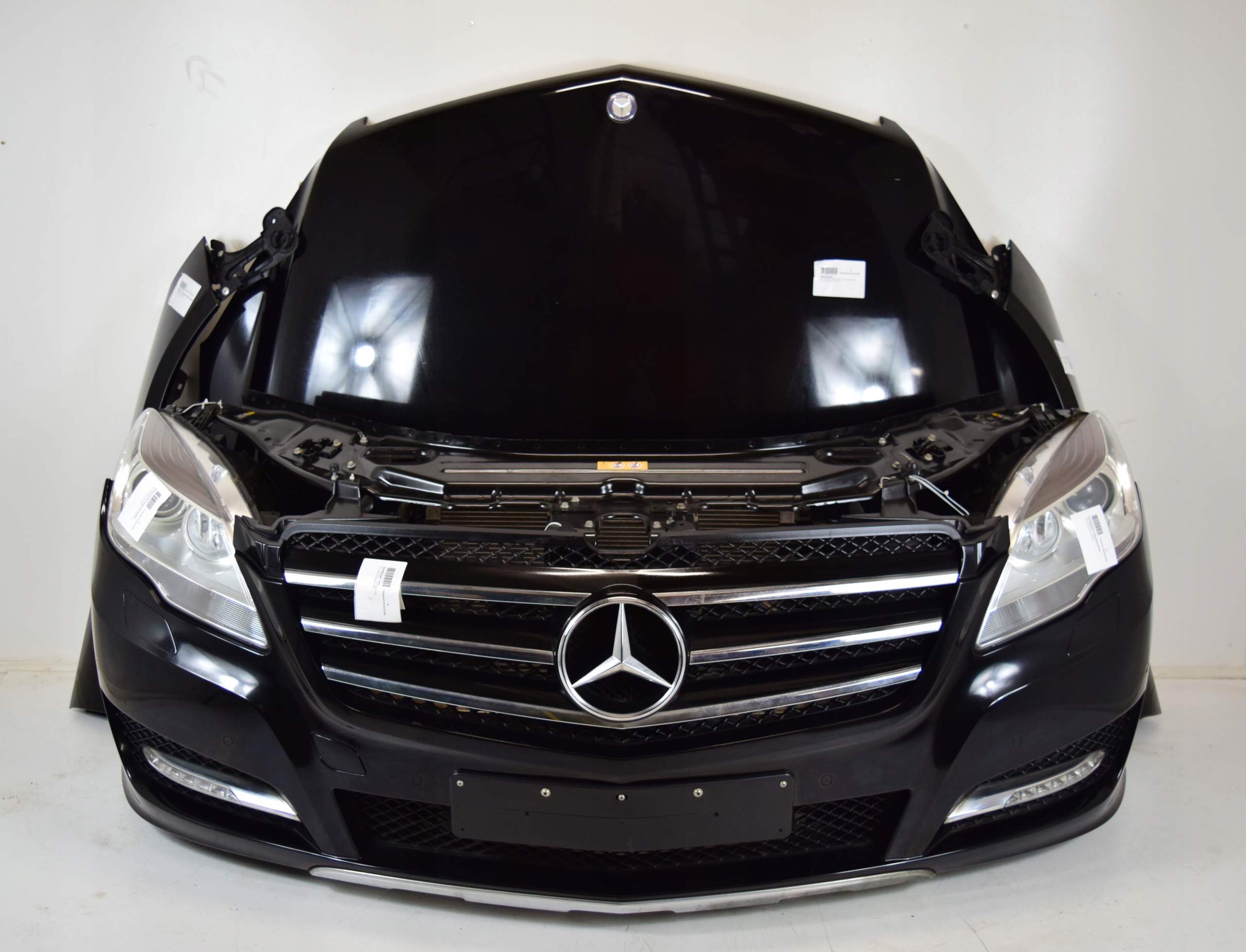 MERCEDES R W251 LIFT ZDERZAK MASKA BŁOTNIKI LAMPY Strona zabudowy przód