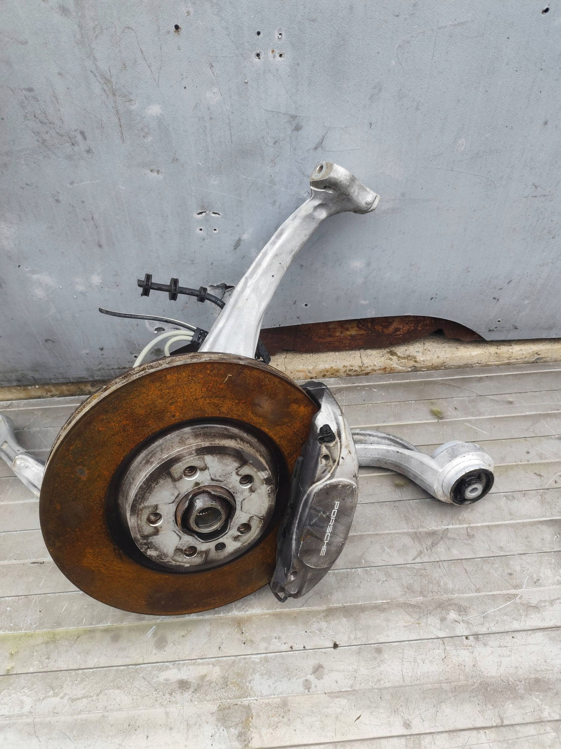 PORSCHE MACAN 95B LIFT swing shock absorber arm left 95B407253E