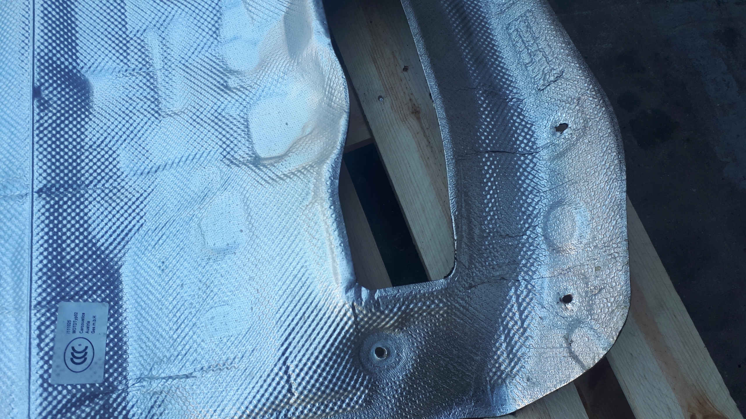 A4 B9 8W Blende Abdeckung TERMICZNA TUNELU 2.0 TFSI A5 8W
