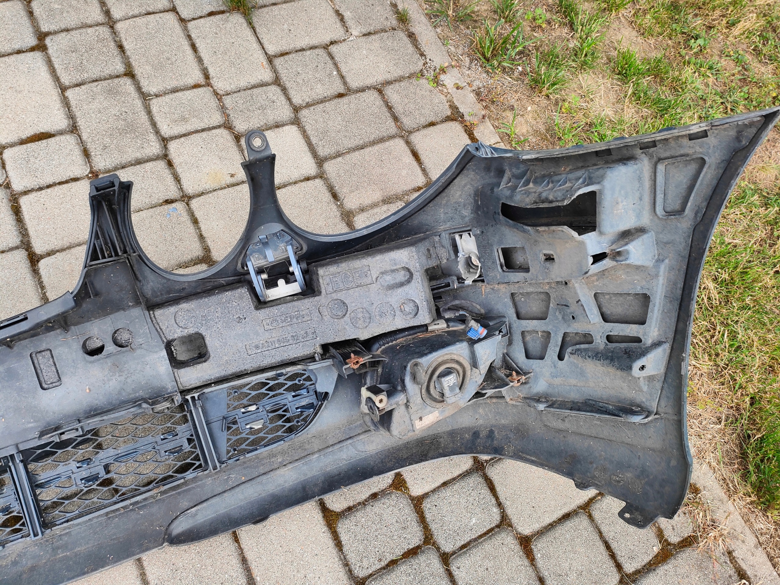 front bumper front MERCEDES W211 02 AVANTGARDE 2118800240