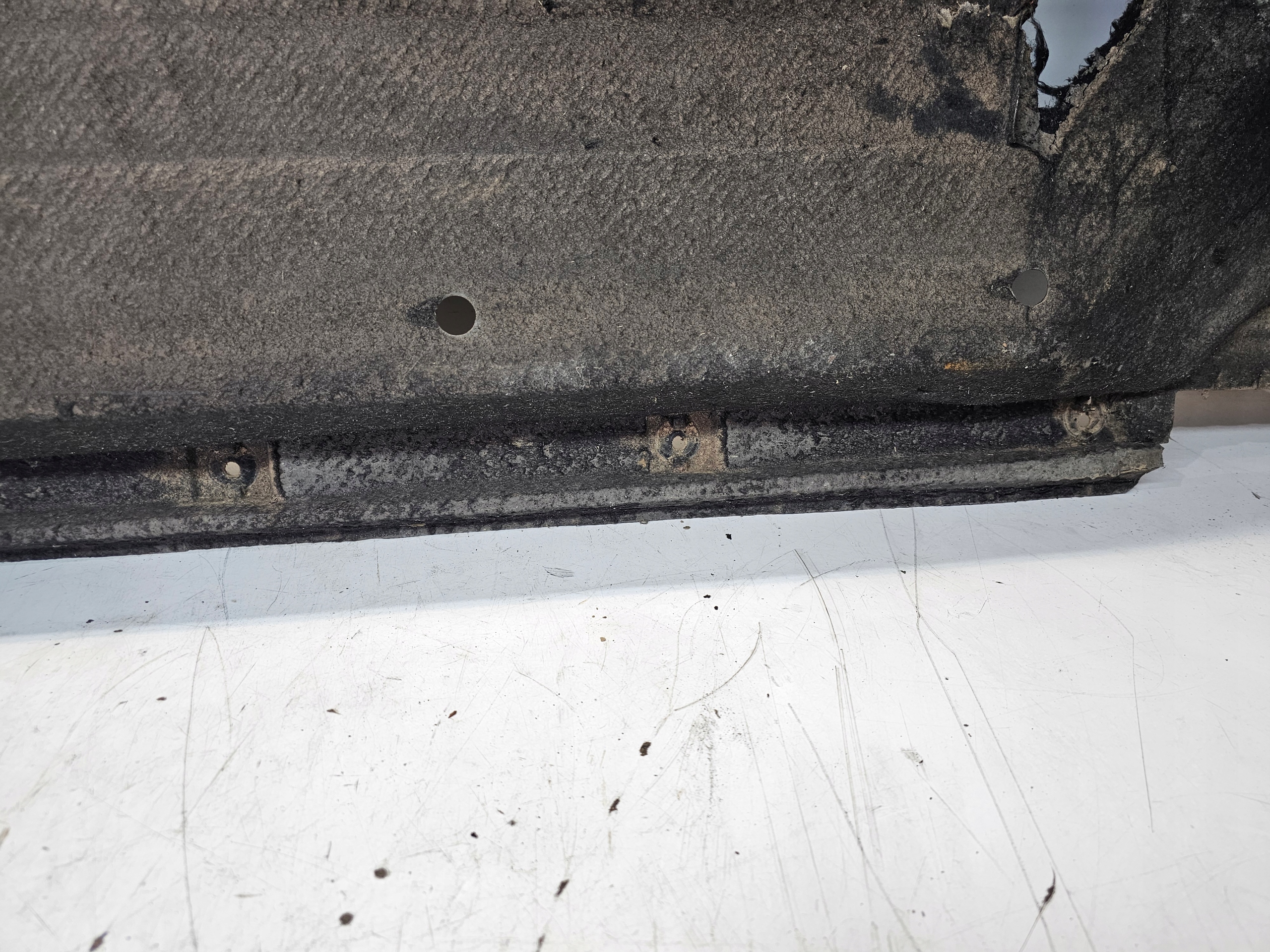 cover chassis central left DUZA AUDI Q3 8U 8U0825207