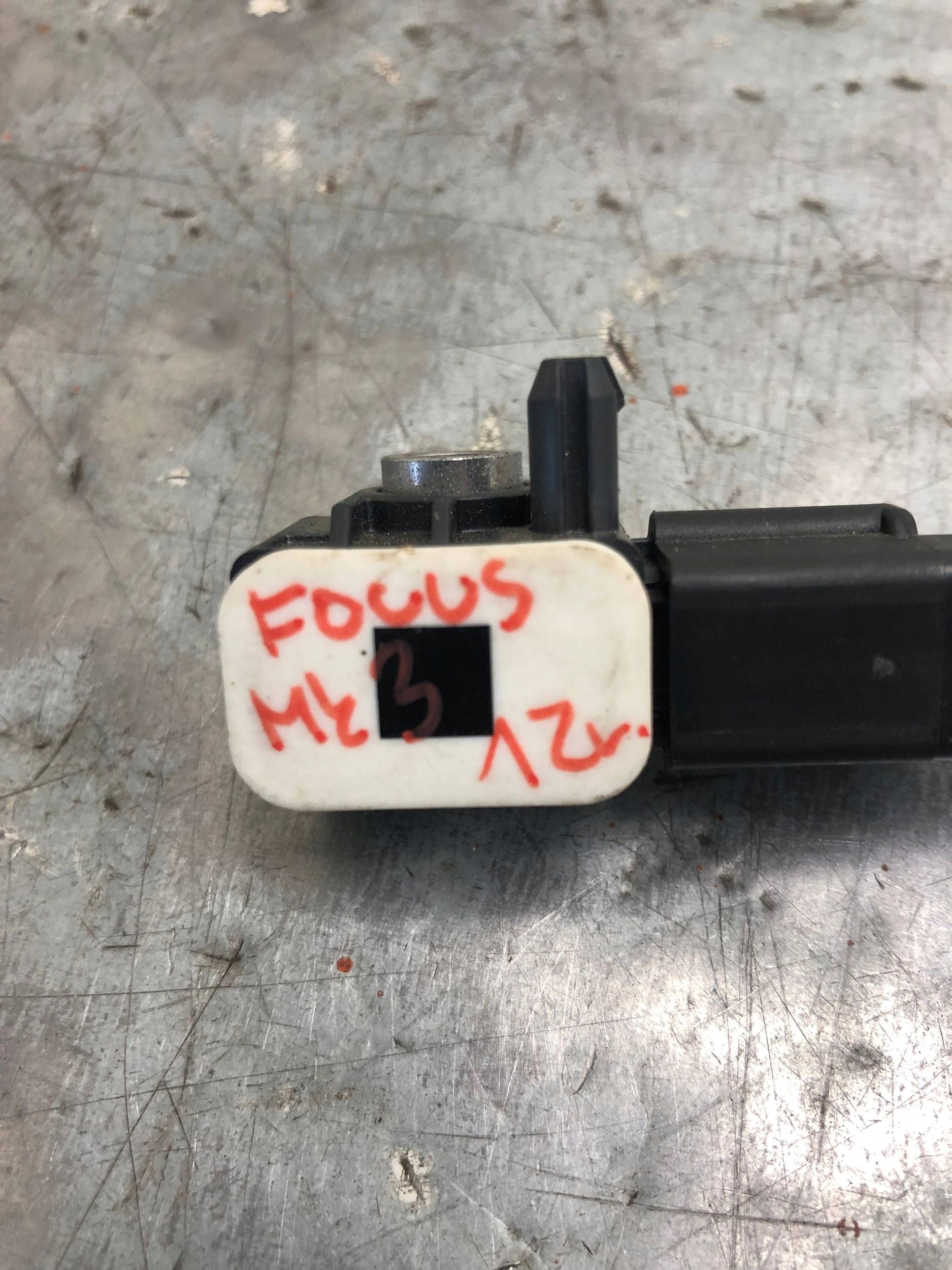 Crashsensor Drucksensor FORD FOCUS MK3 AM5T-14B342-AA