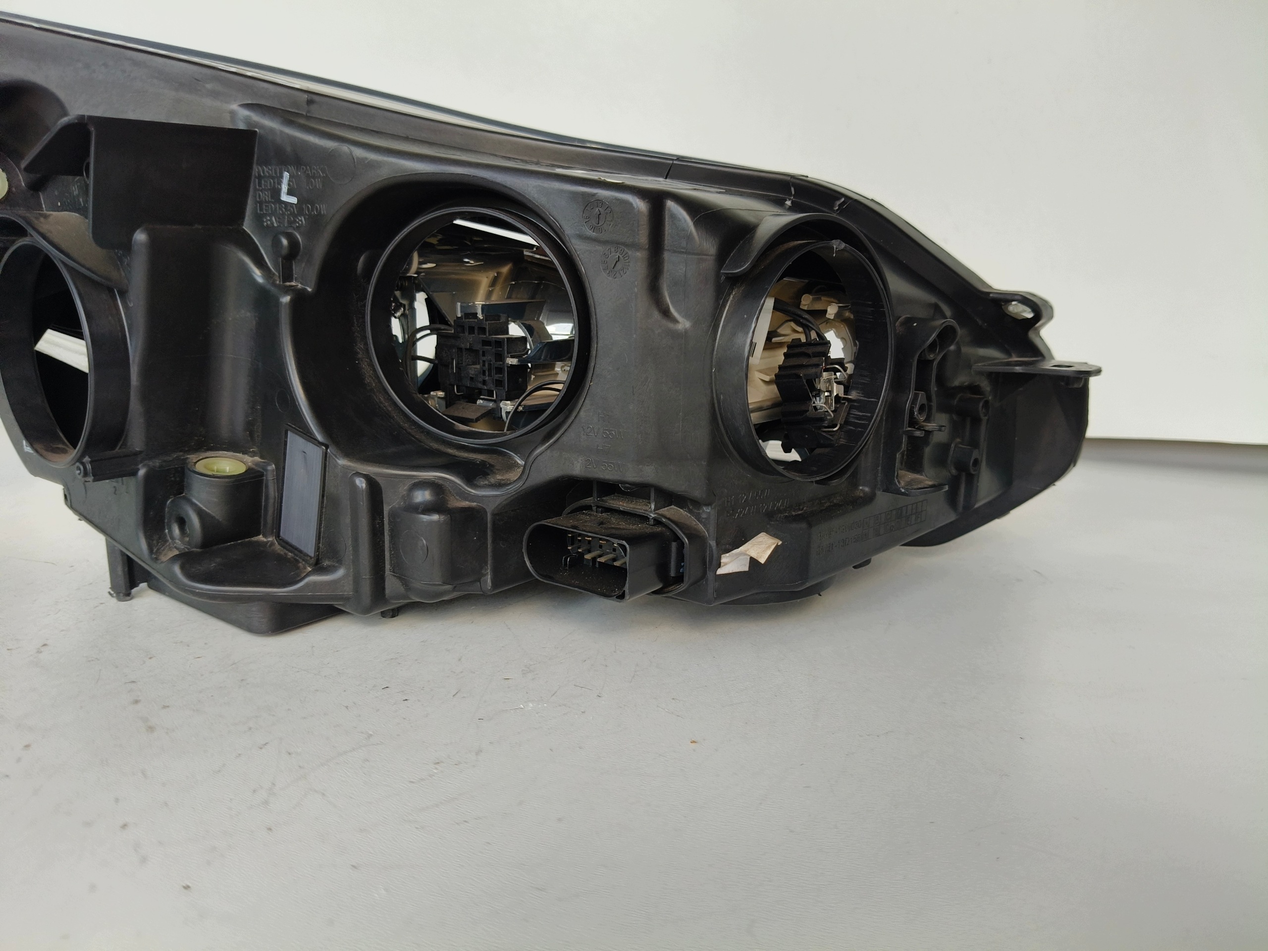 light left REFLEKTOR FORD FOCUS MK3 11- XENON LED CIEMNY