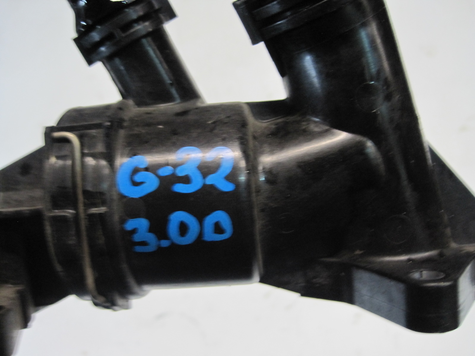 csomag TERMOSTATU BMW 6 G32 3,0D 8576289