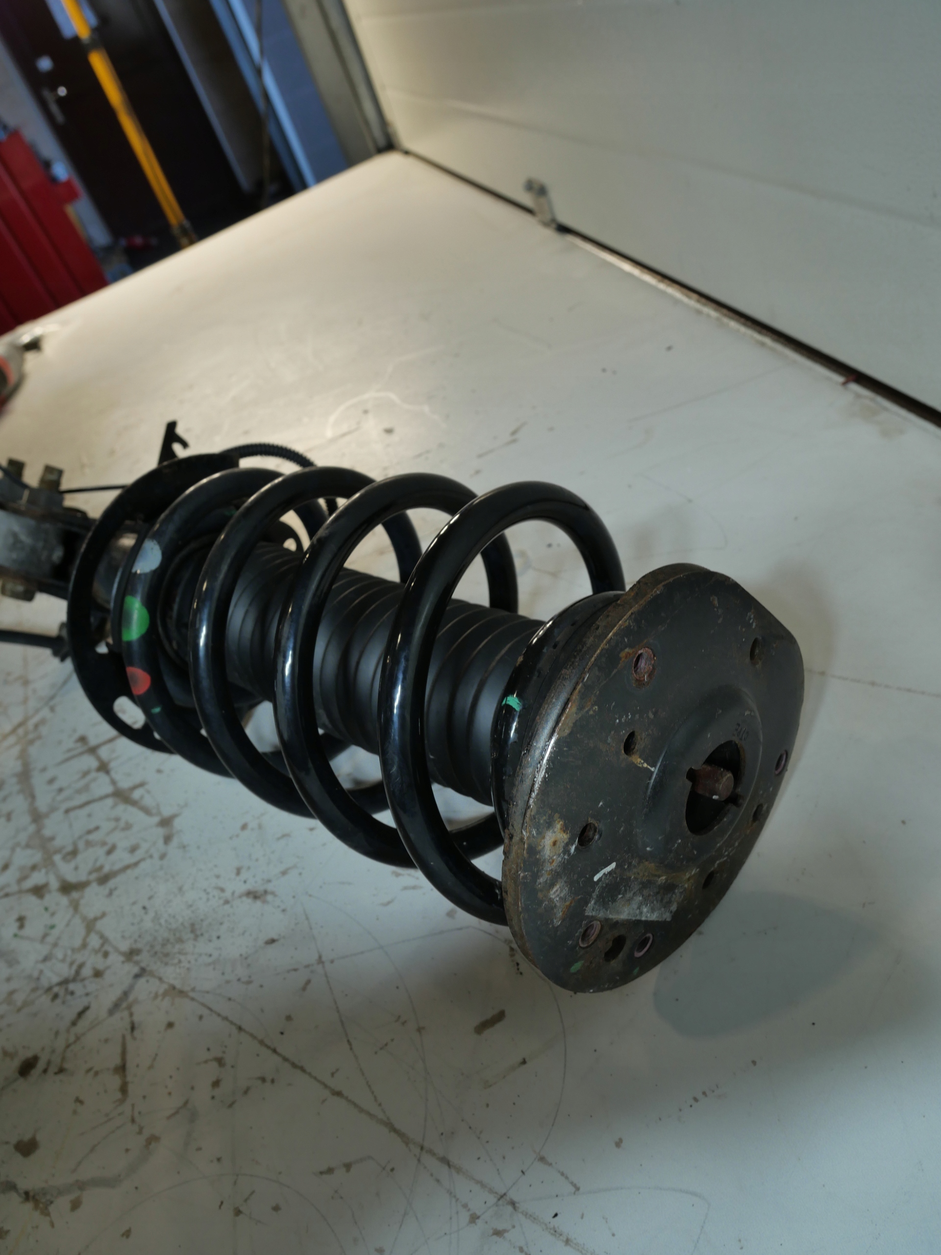 McPherson swing shock absorber FORD S-MAX